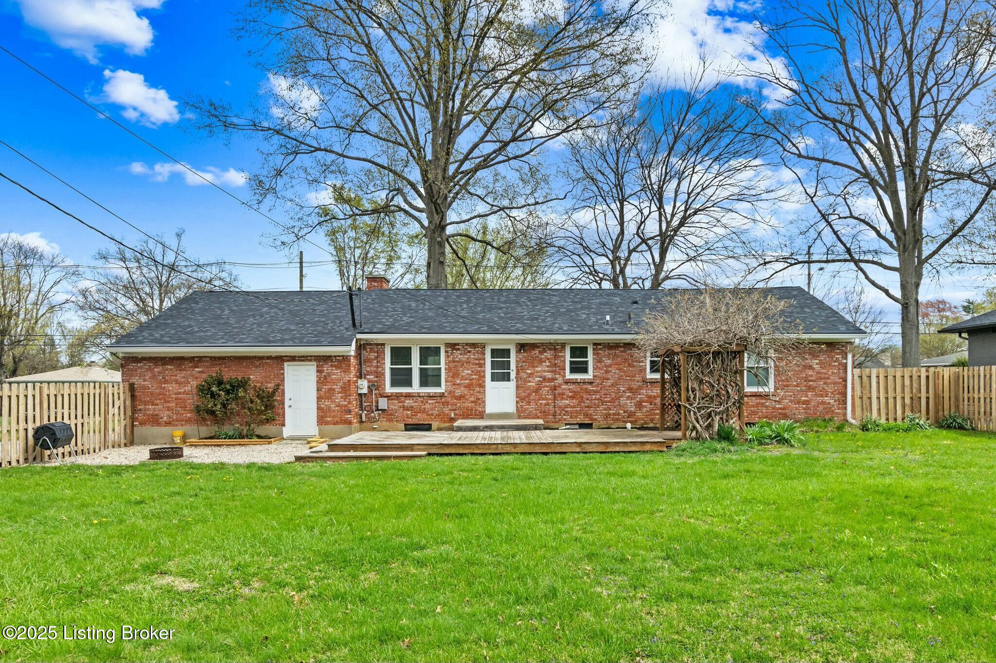 2806 Browns Ln
