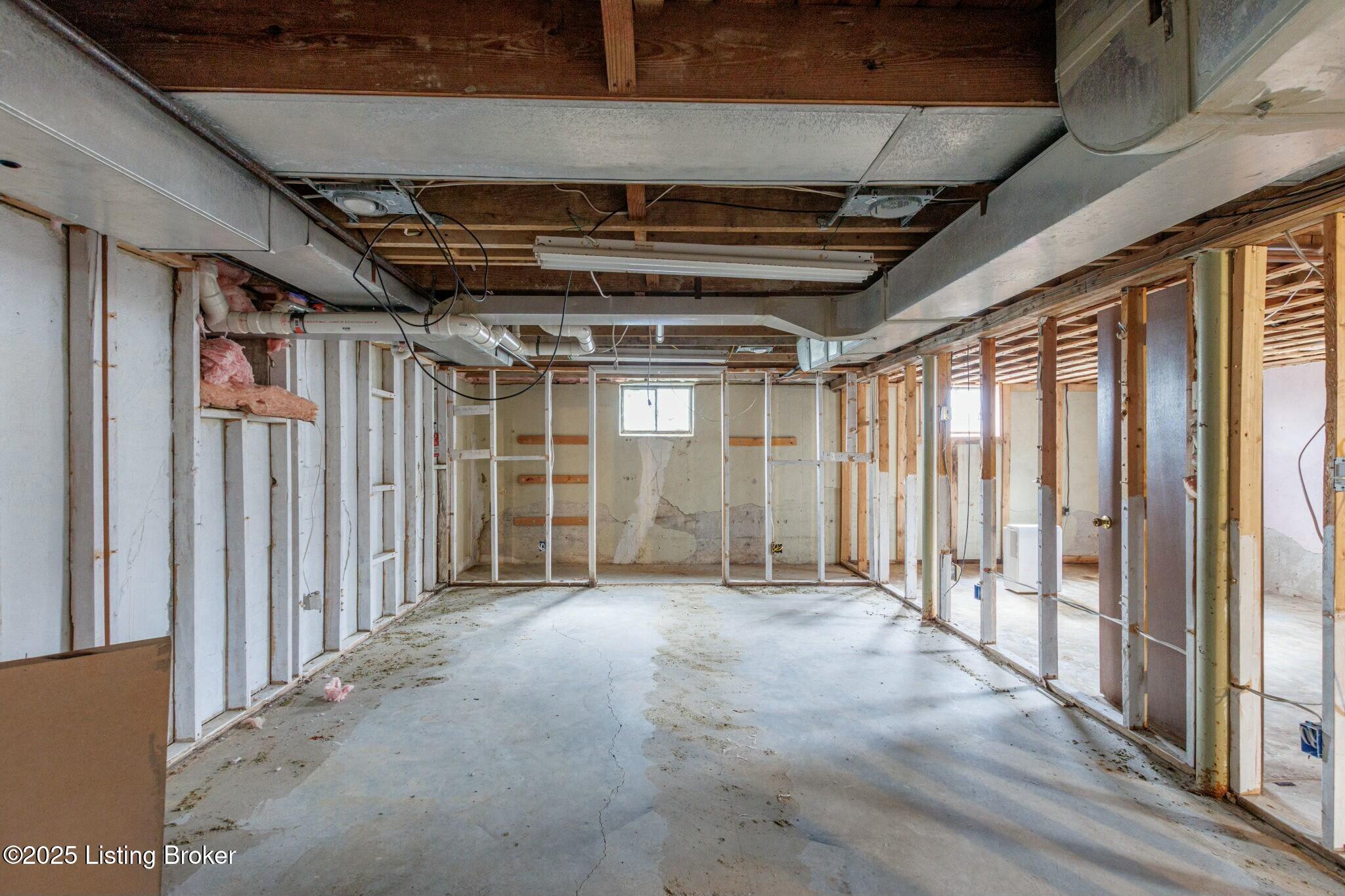2806 Browns Ln