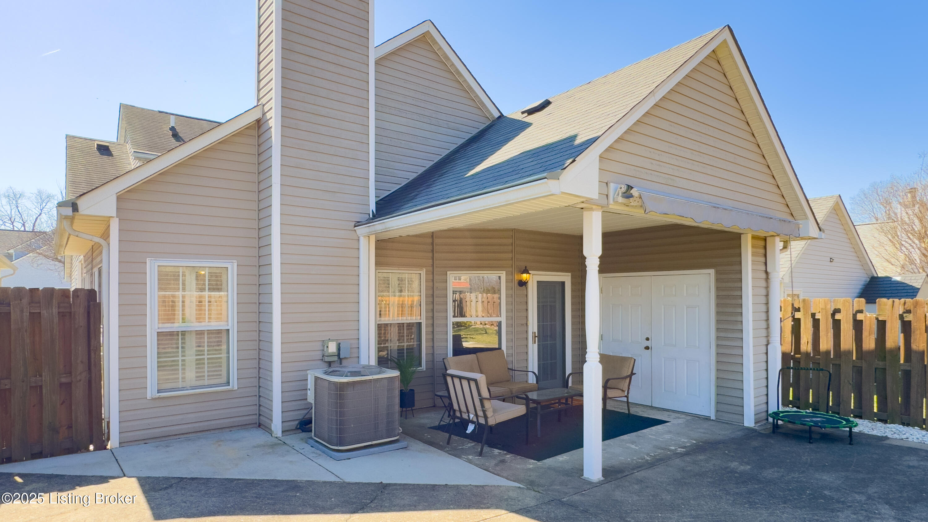 9129 Hampton Ridge Ct