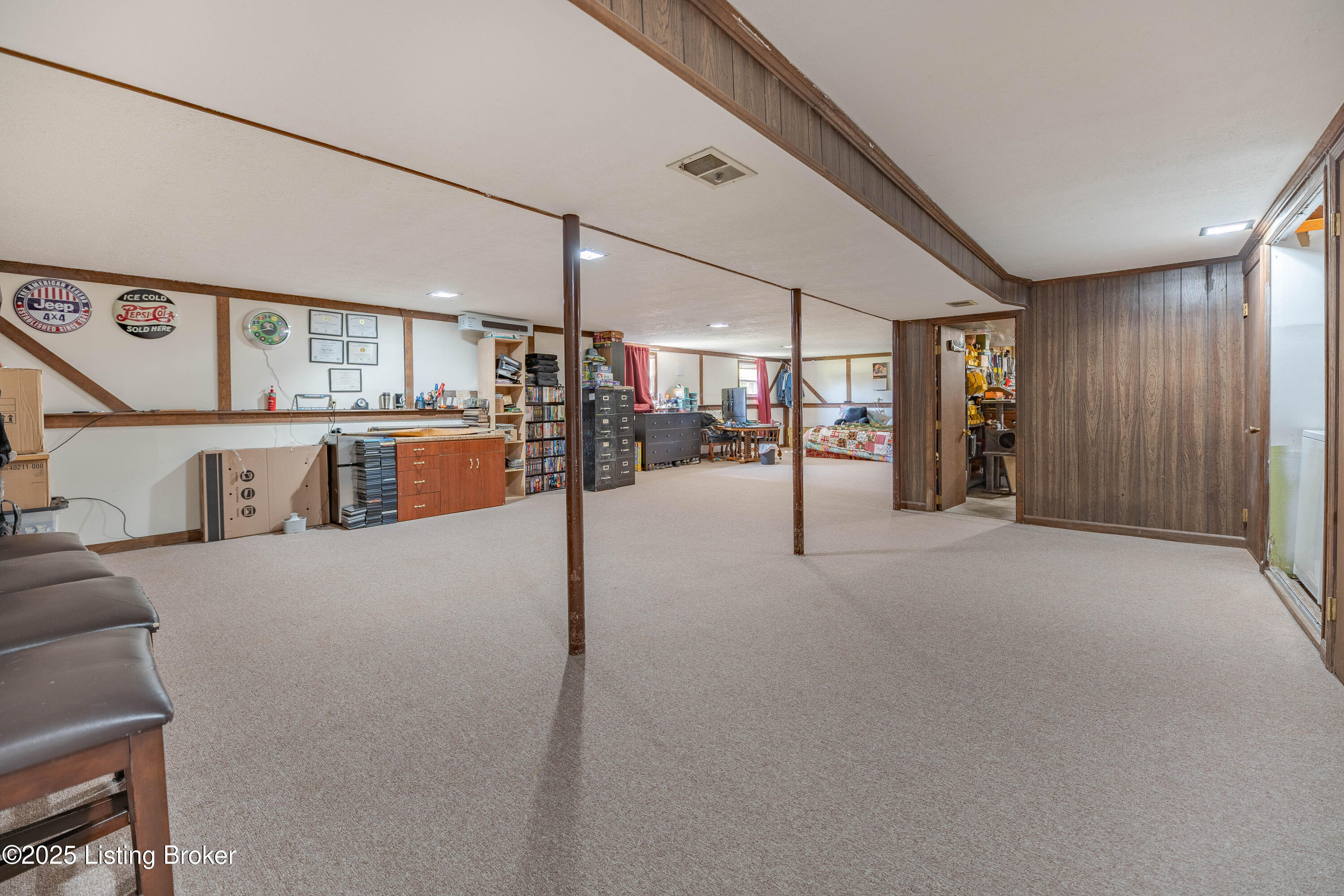 3611 Dorset Rd