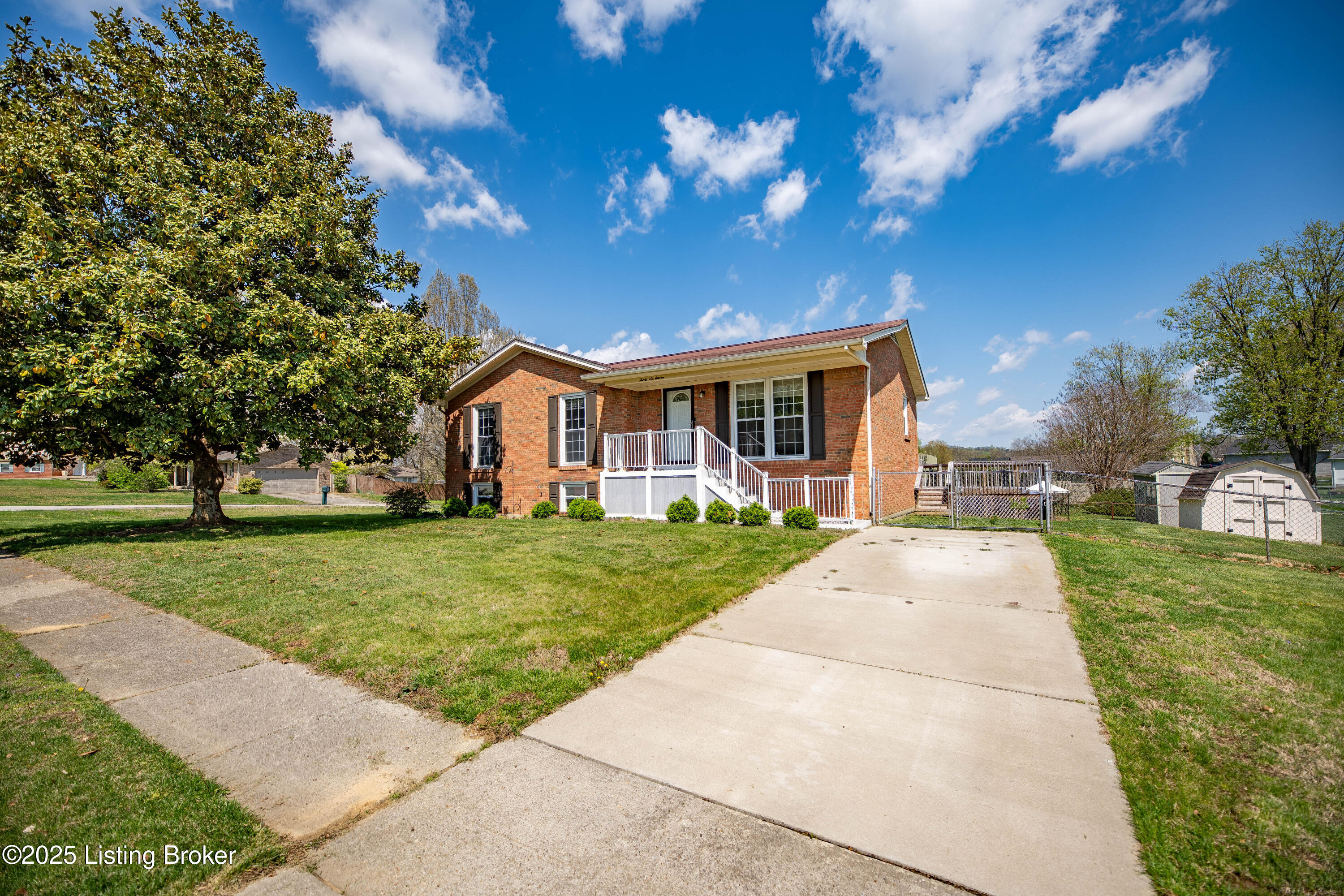 3611 Dorset Rd