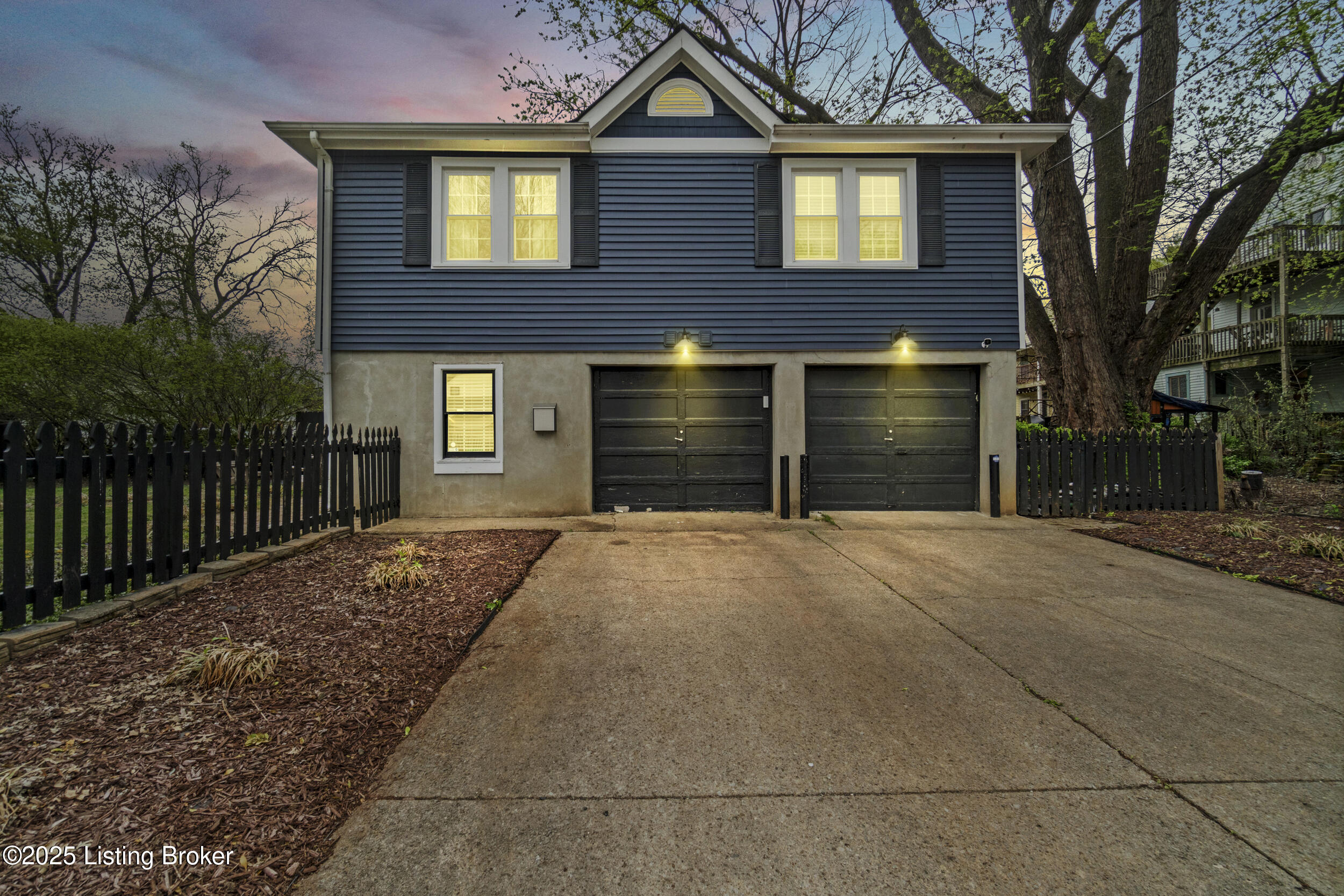 1315 R Highland Ave