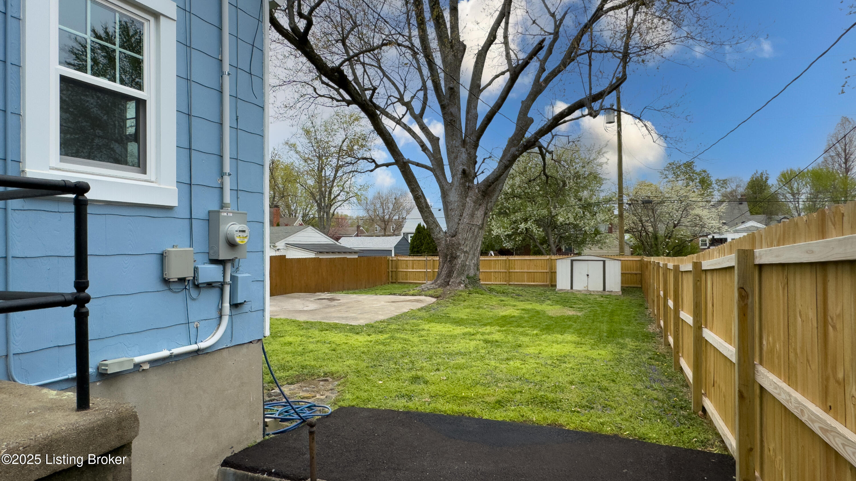 1003 Ardmore Dr