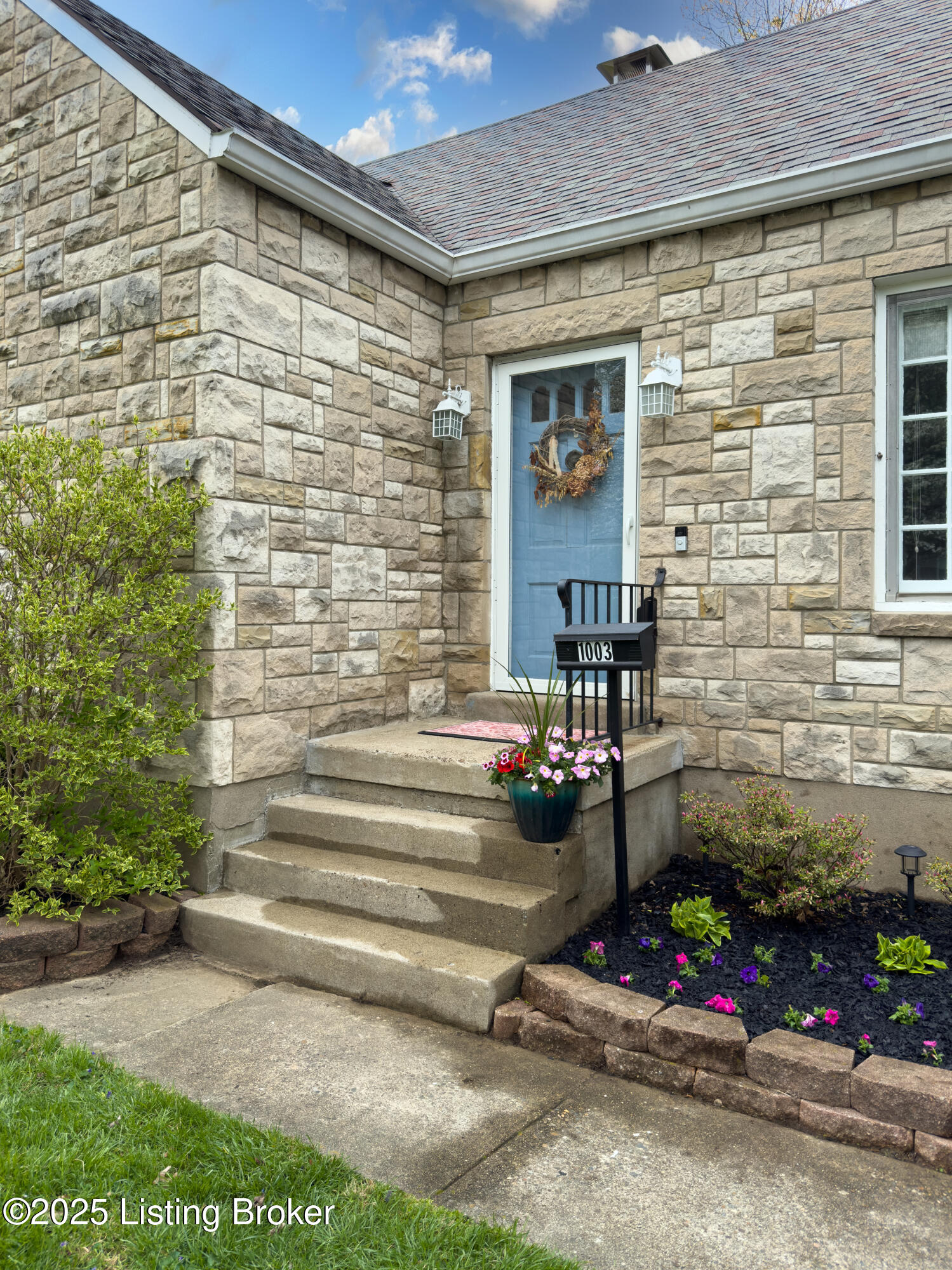 1003 Ardmore Dr