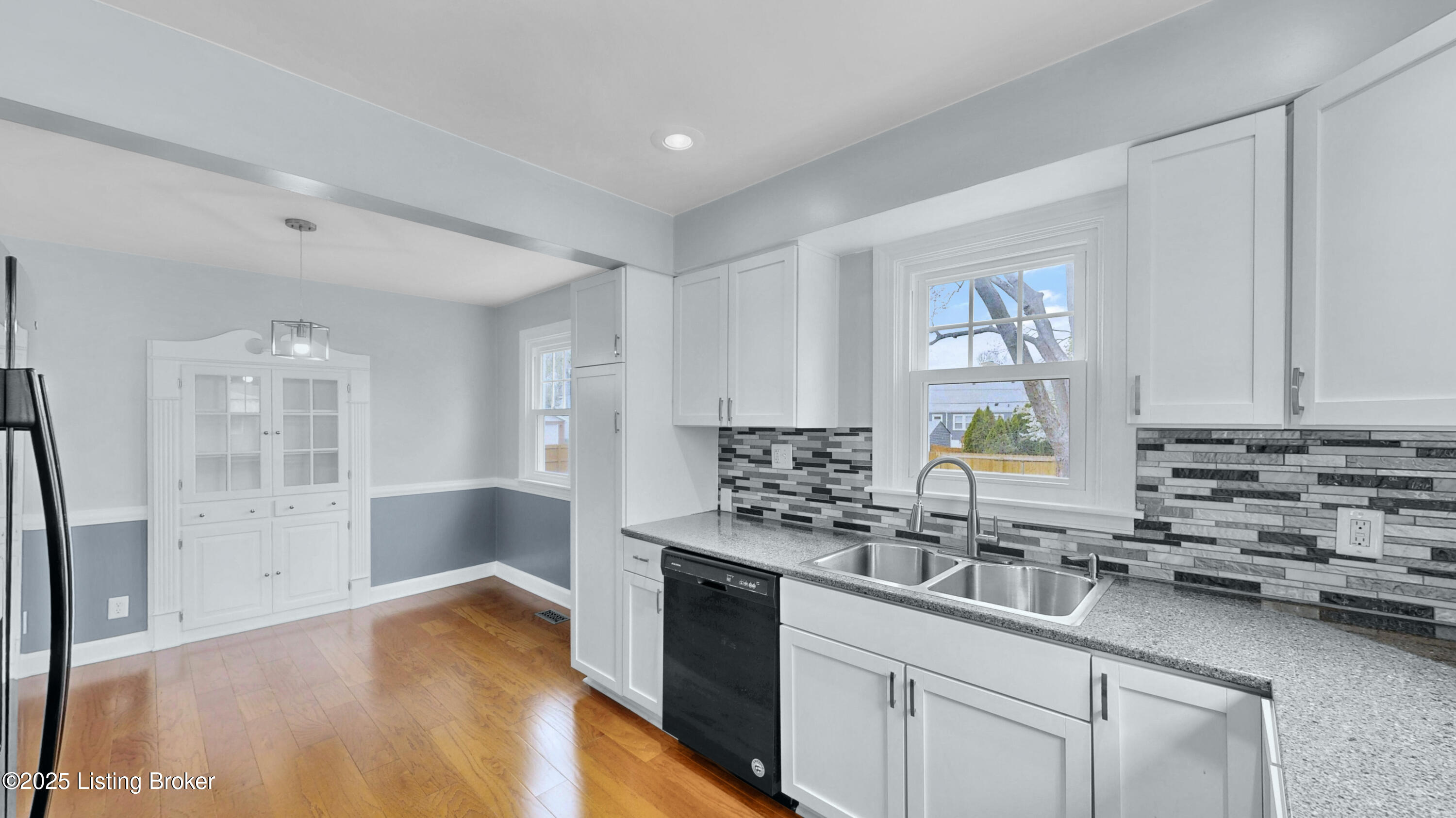 1003 Ardmore Dr