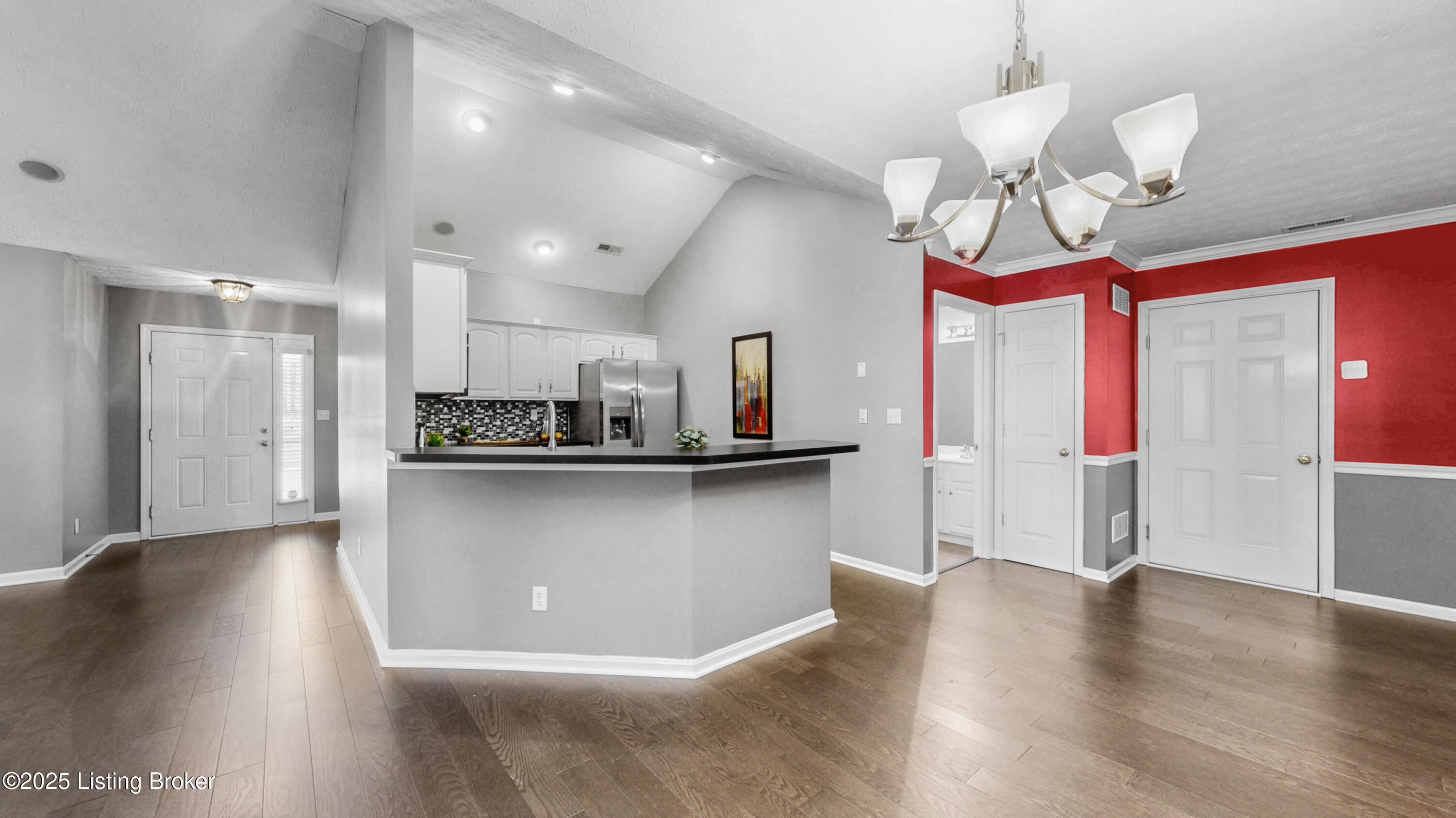 10246 Pine Glen Cir