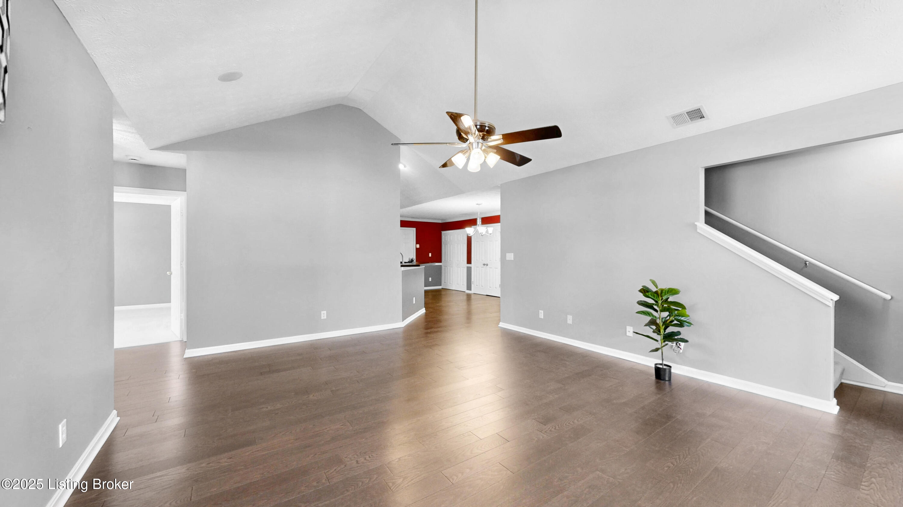10246 Pine Glen Cir