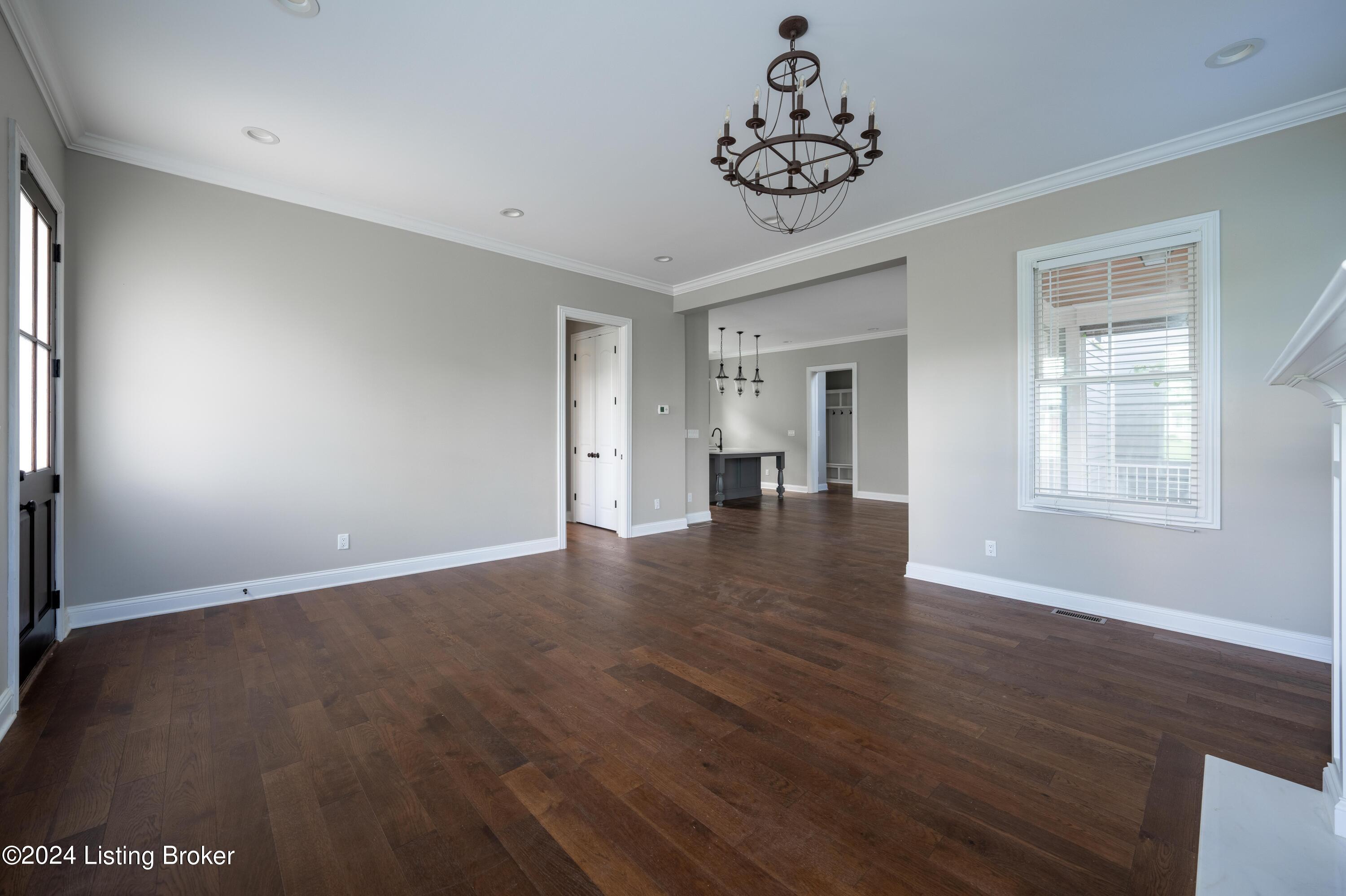 6405 Mistflower Cir