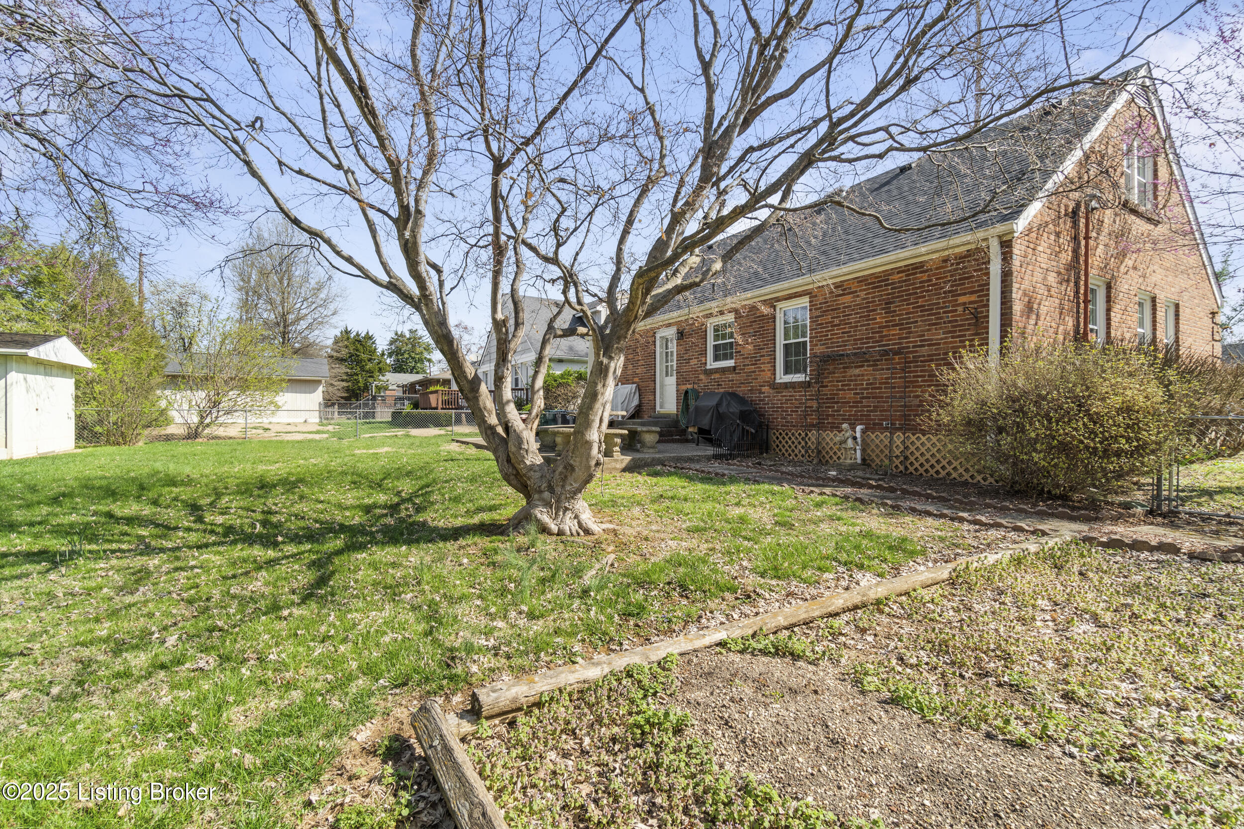 218 Brunswick Rd