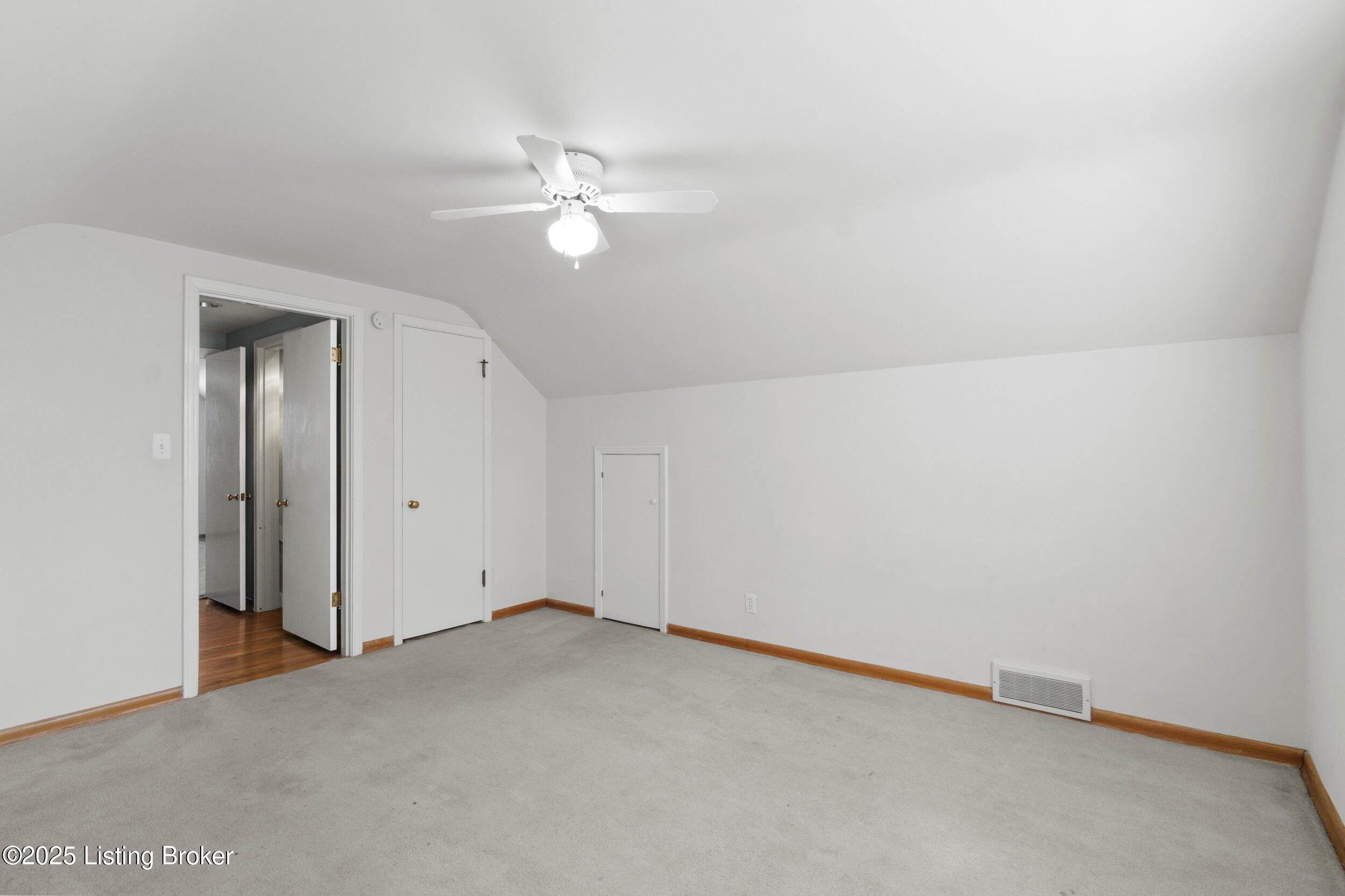 218 Brunswick Rd
