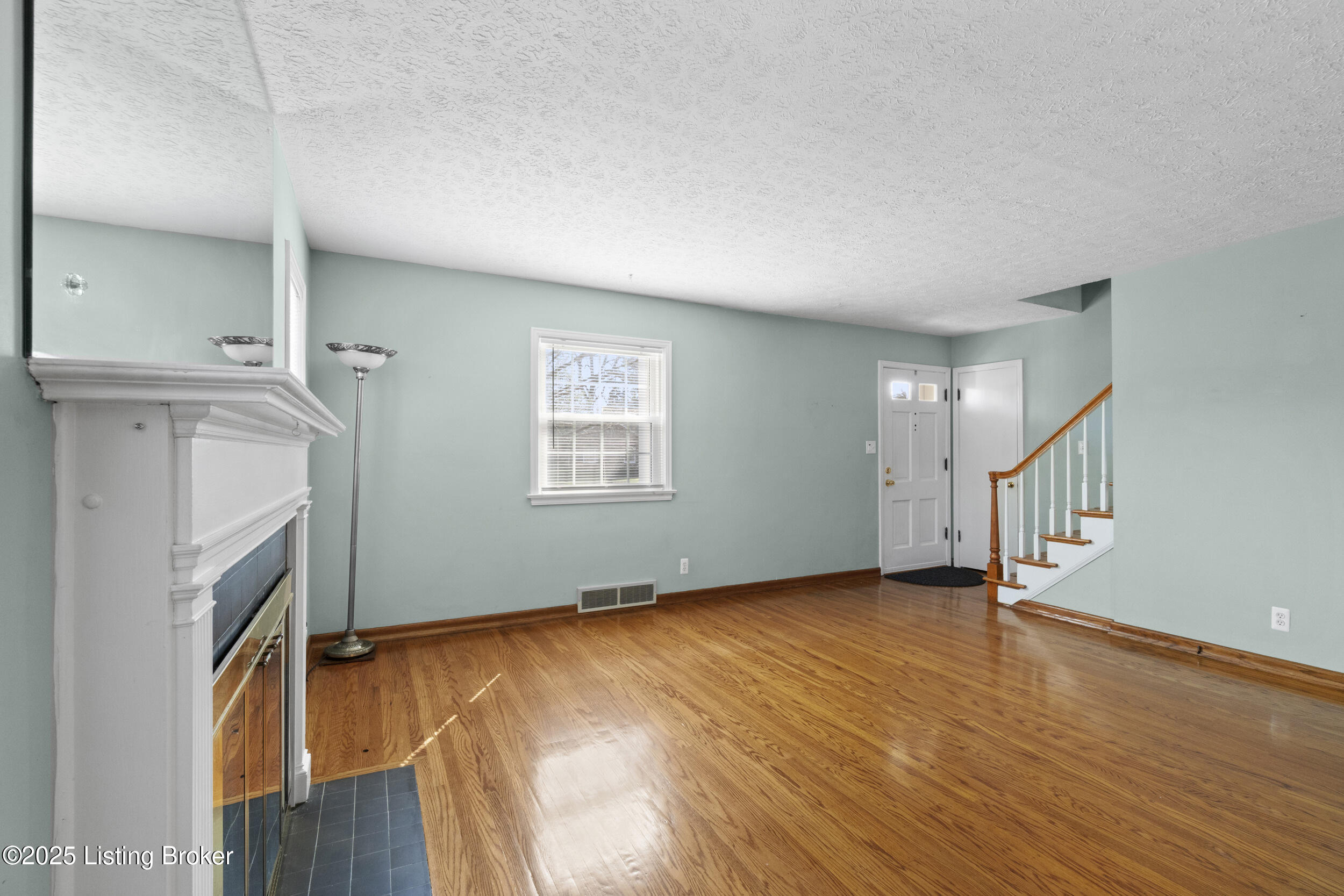 218 Brunswick Rd