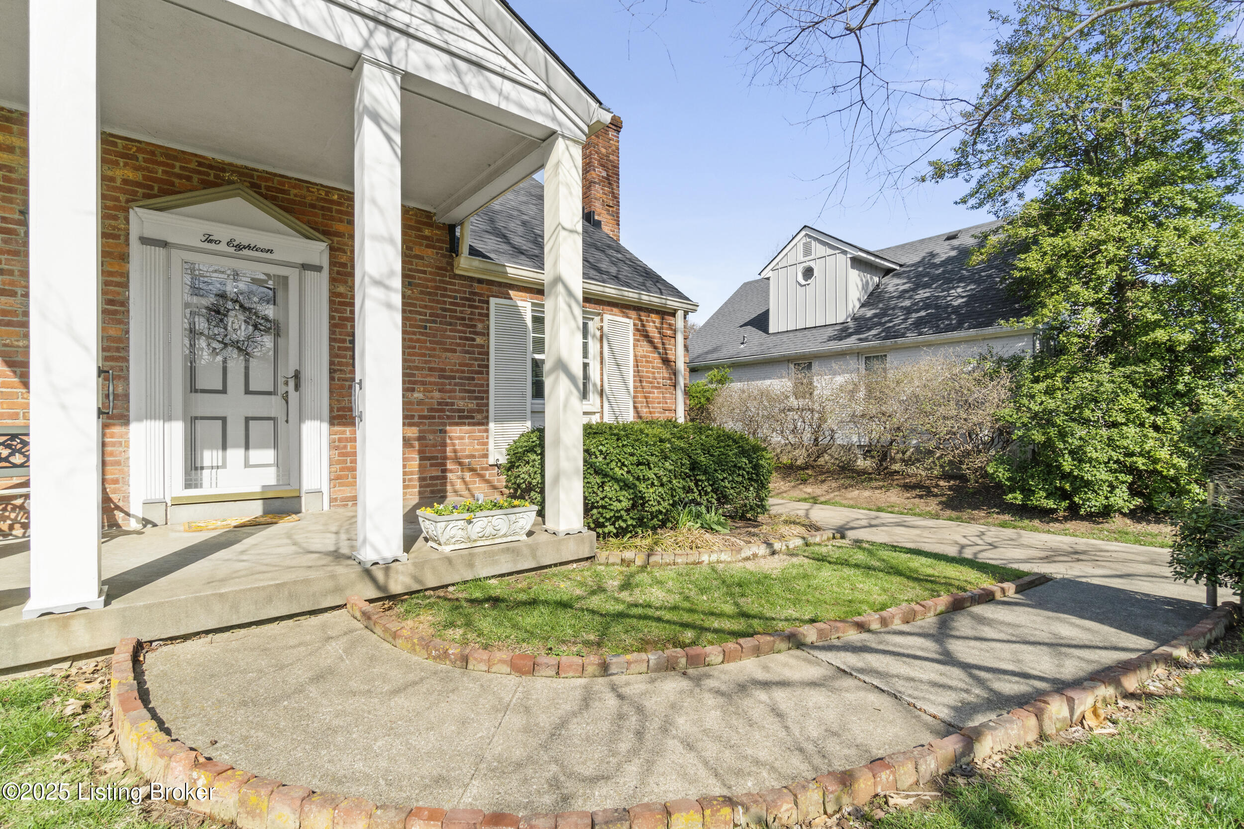 218 Brunswick Rd