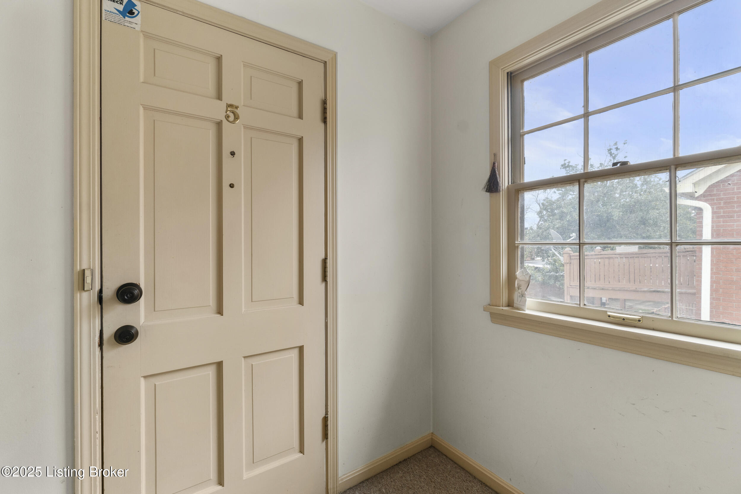 1934 Goldsmith Ln 5