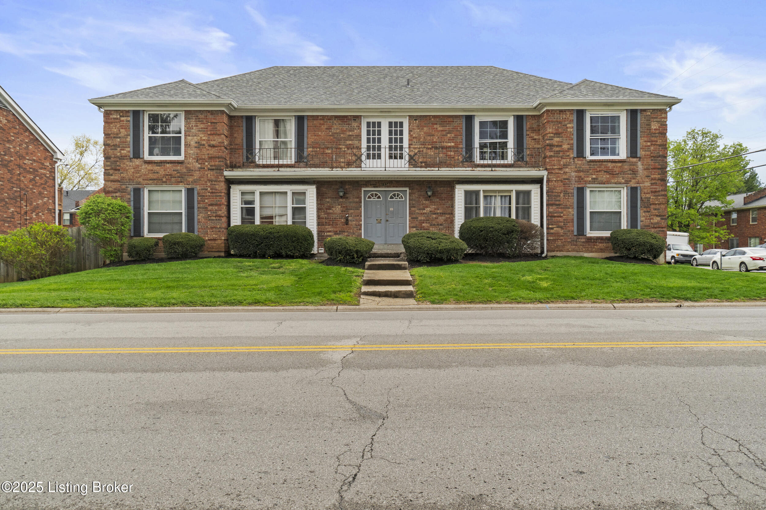 1934 Goldsmith Ln 5
