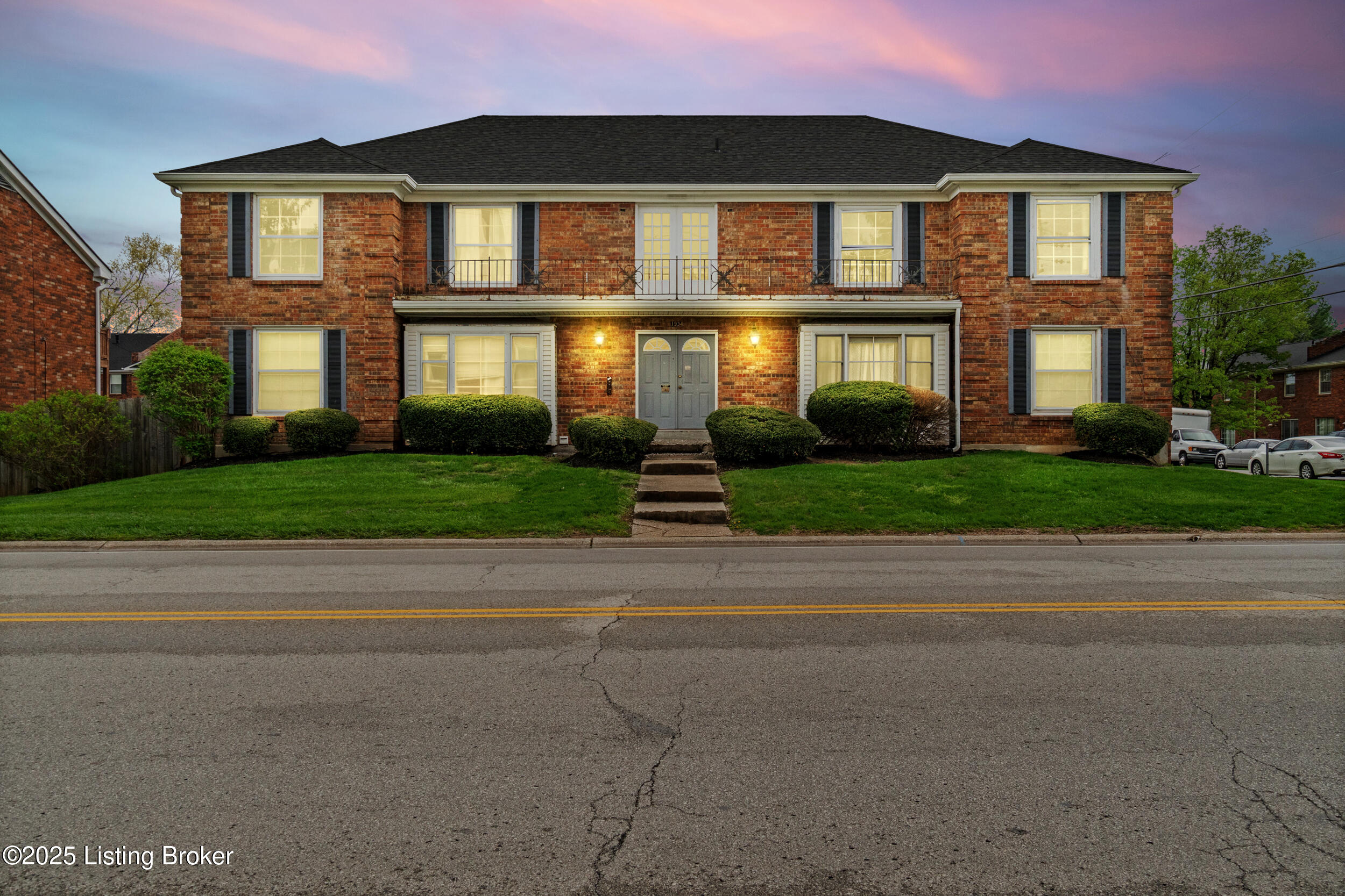 1934 Goldsmith Ln 5