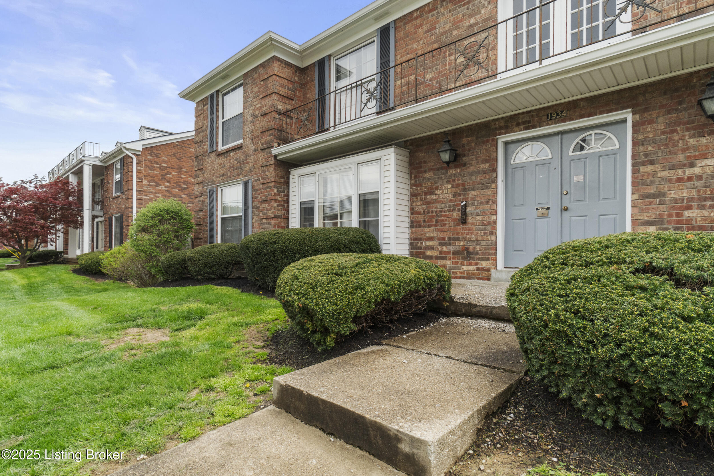 1934 Goldsmith Ln 5