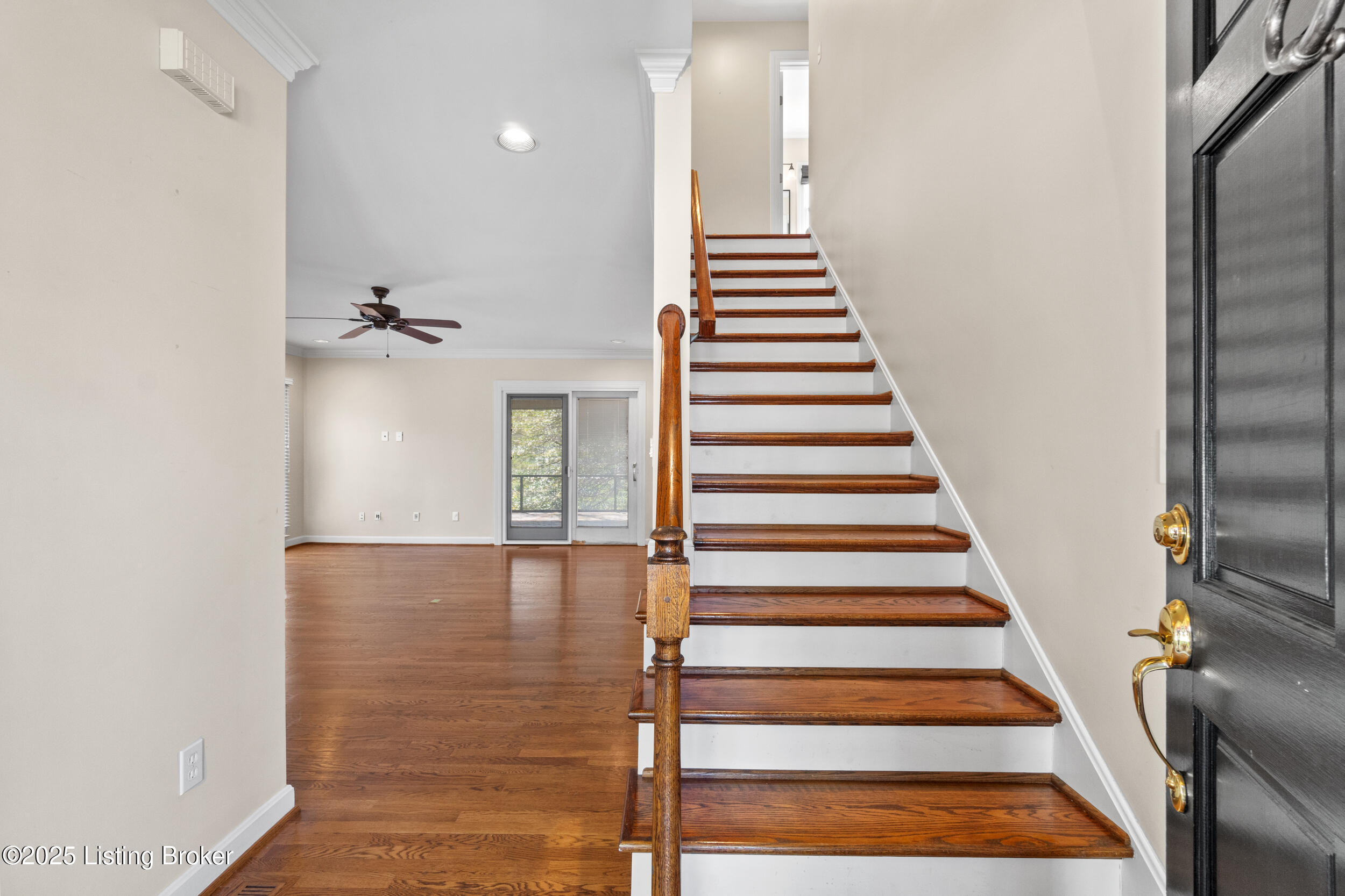 304 Exchange Ave