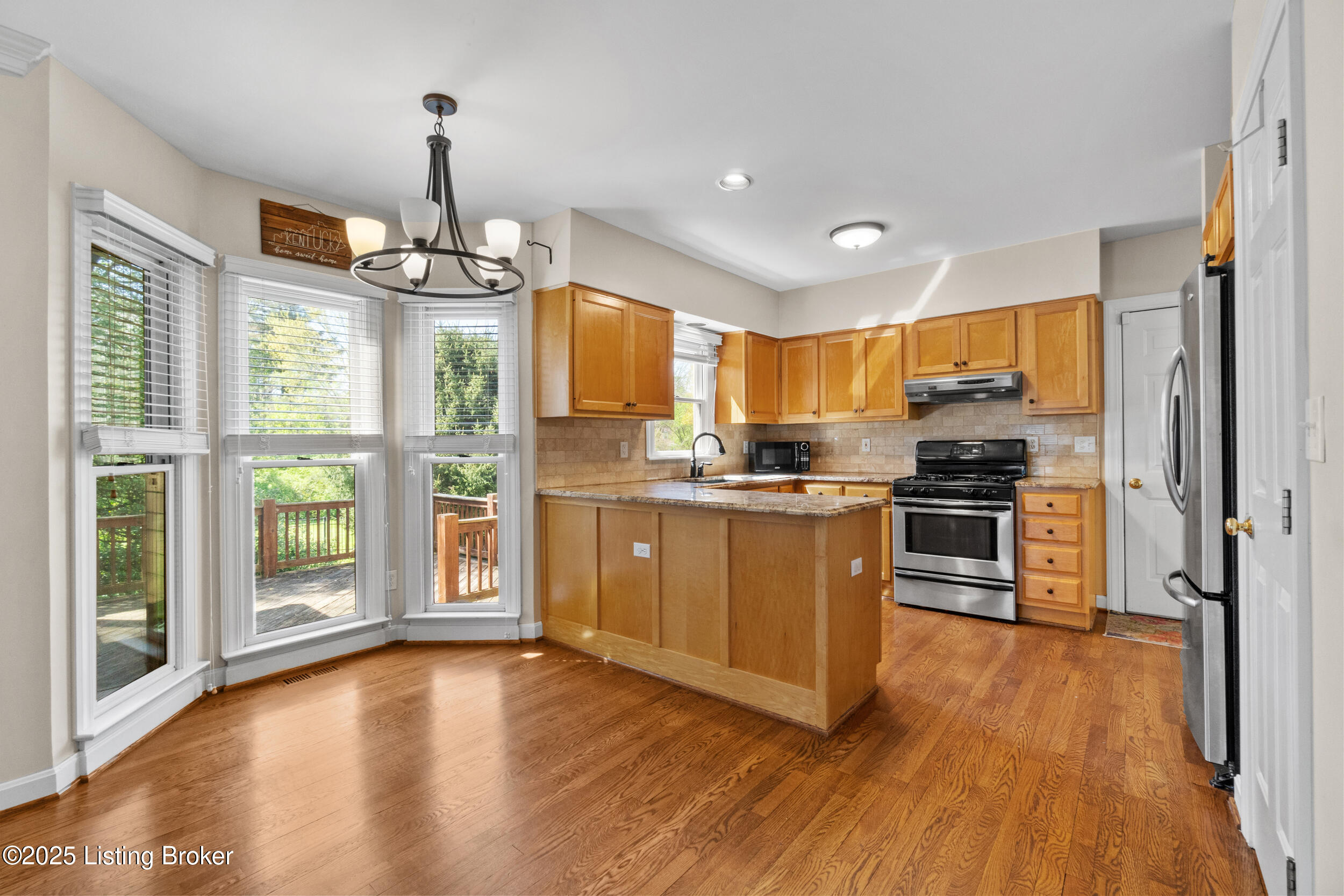 304 Exchange Ave