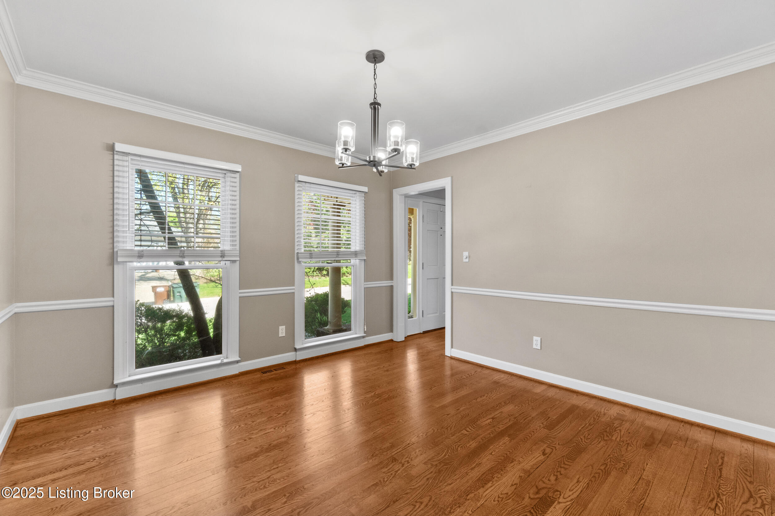 304 Exchange Ave
