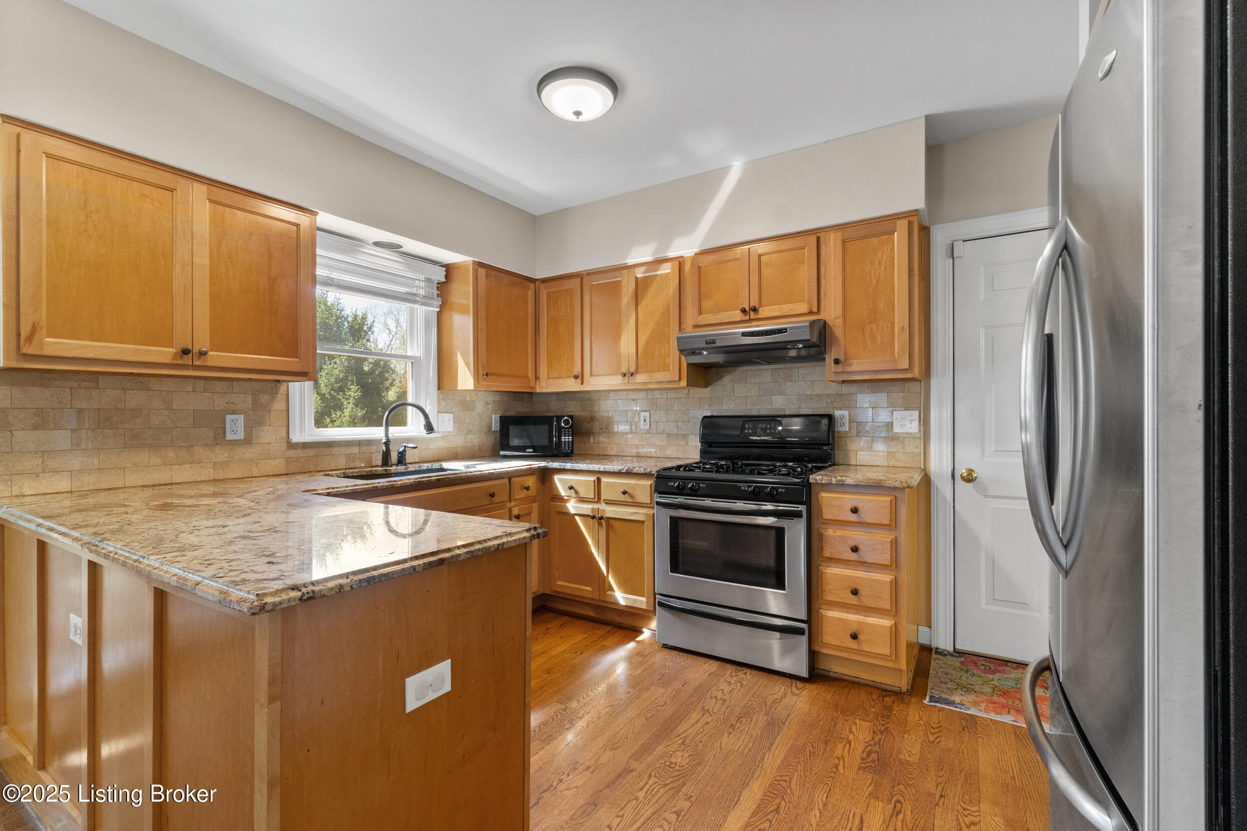 304 Exchange Ave