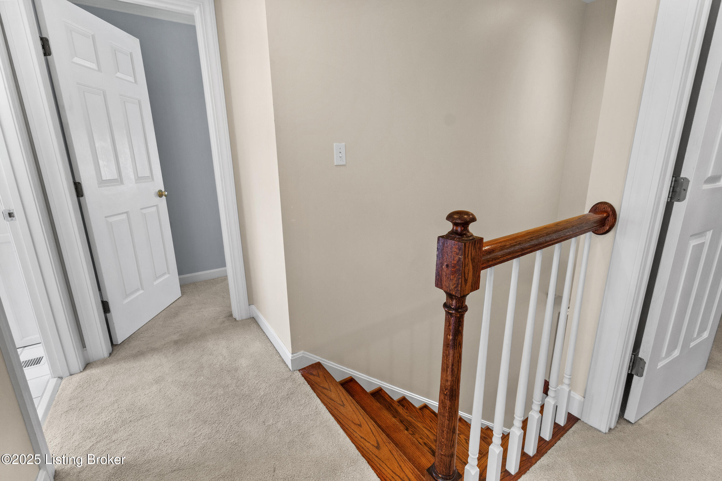 304 Exchange Ave