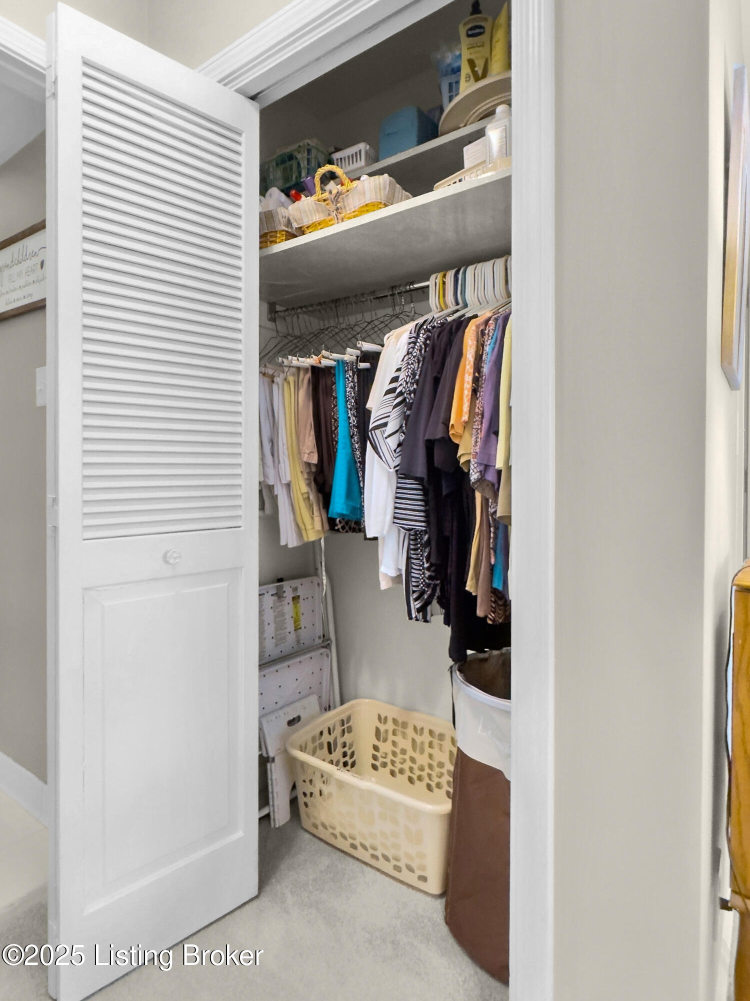 263 Stonehenge Dr 101