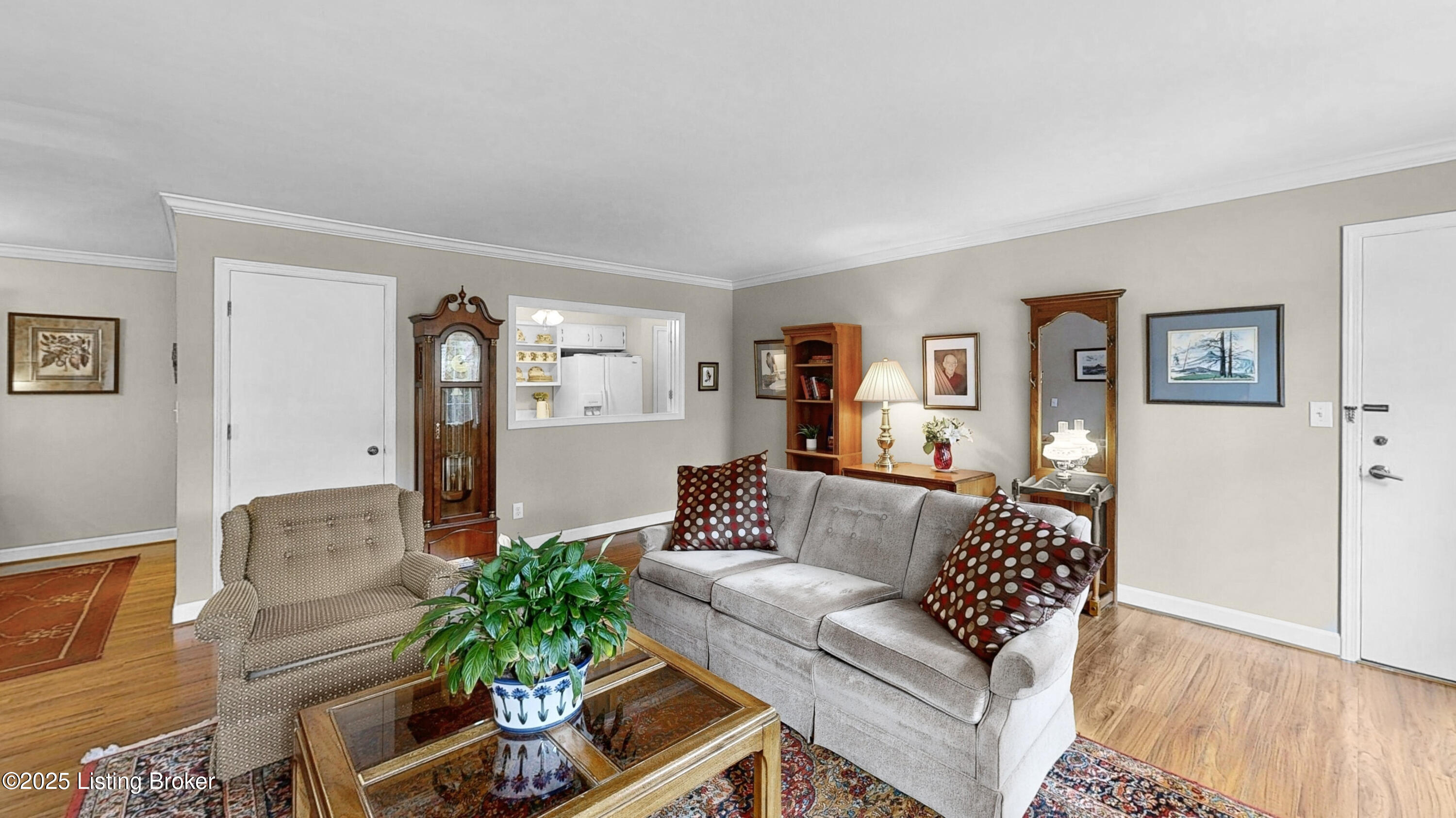 263 Stonehenge Dr 101