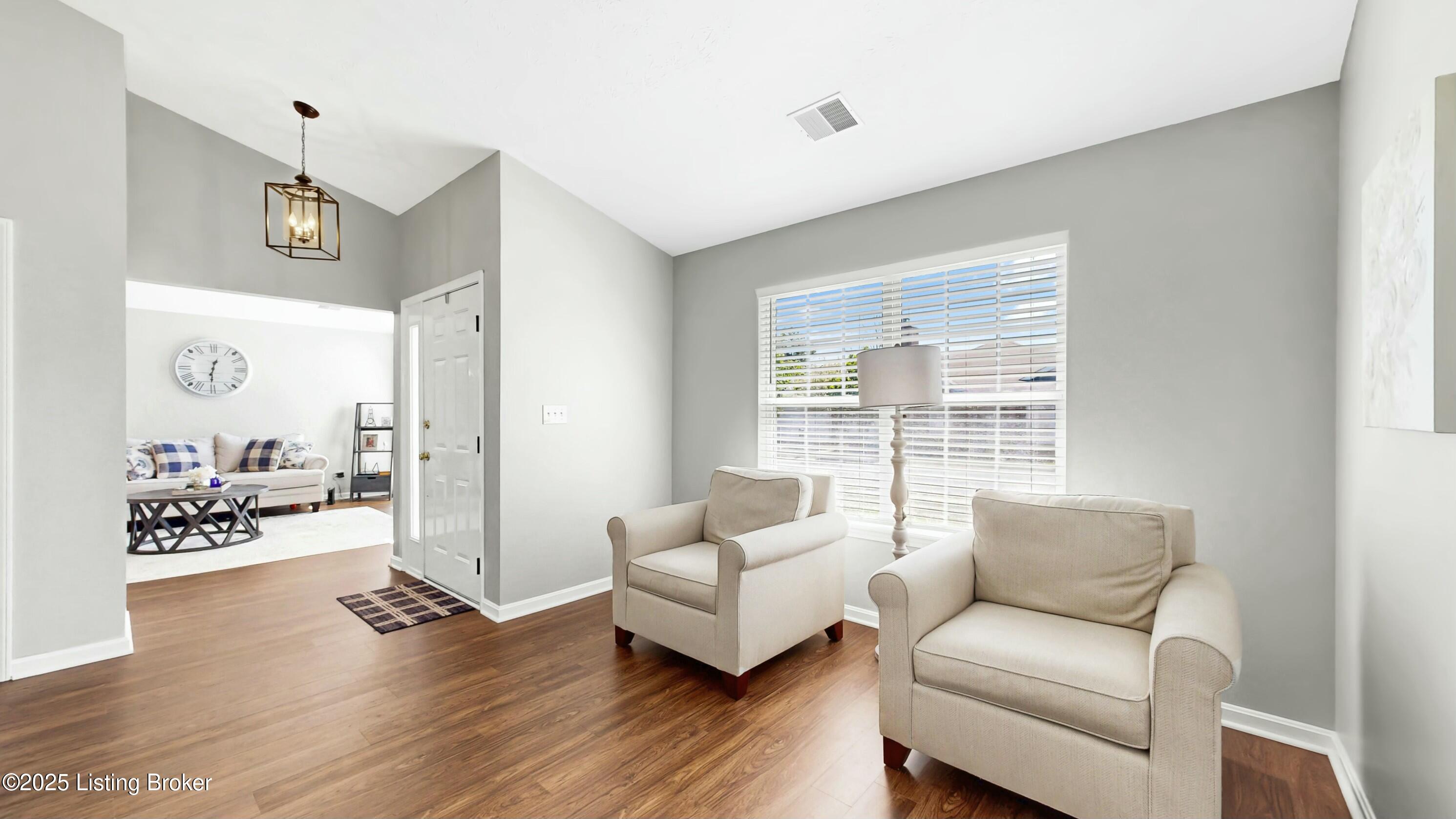 11005 Cambridge Commons Dr