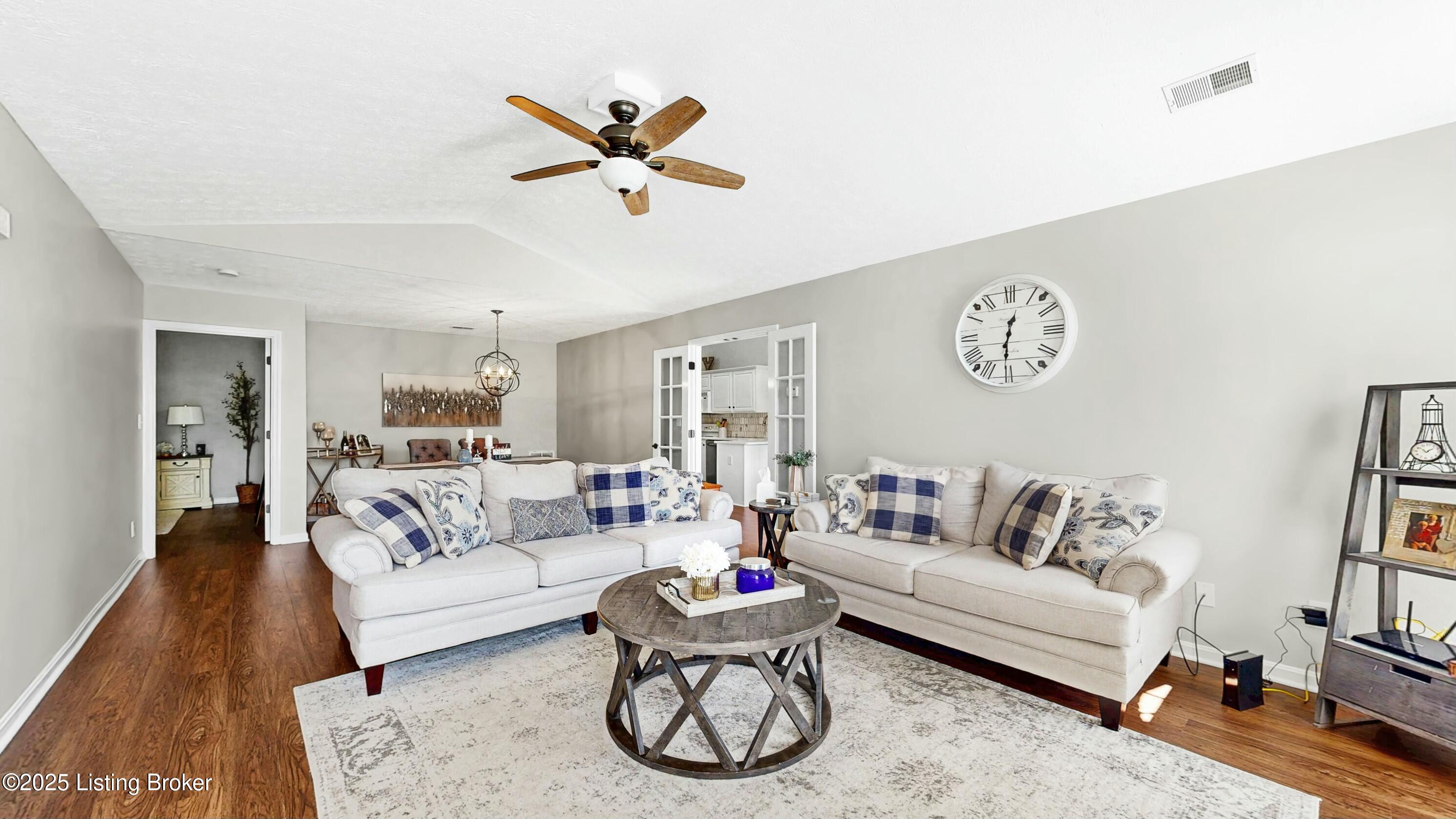 11005 Cambridge Commons Dr