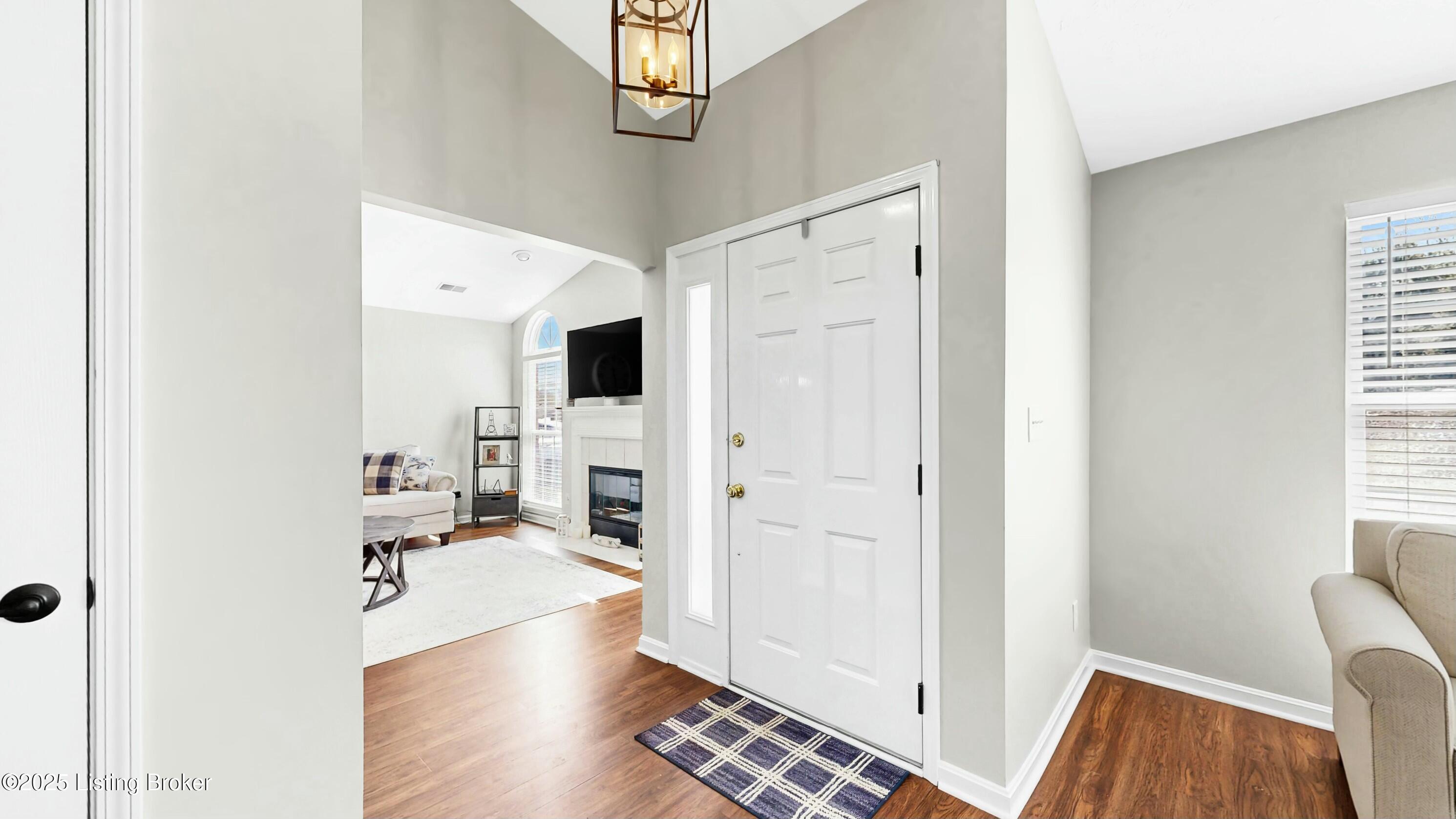 11005 Cambridge Commons Dr