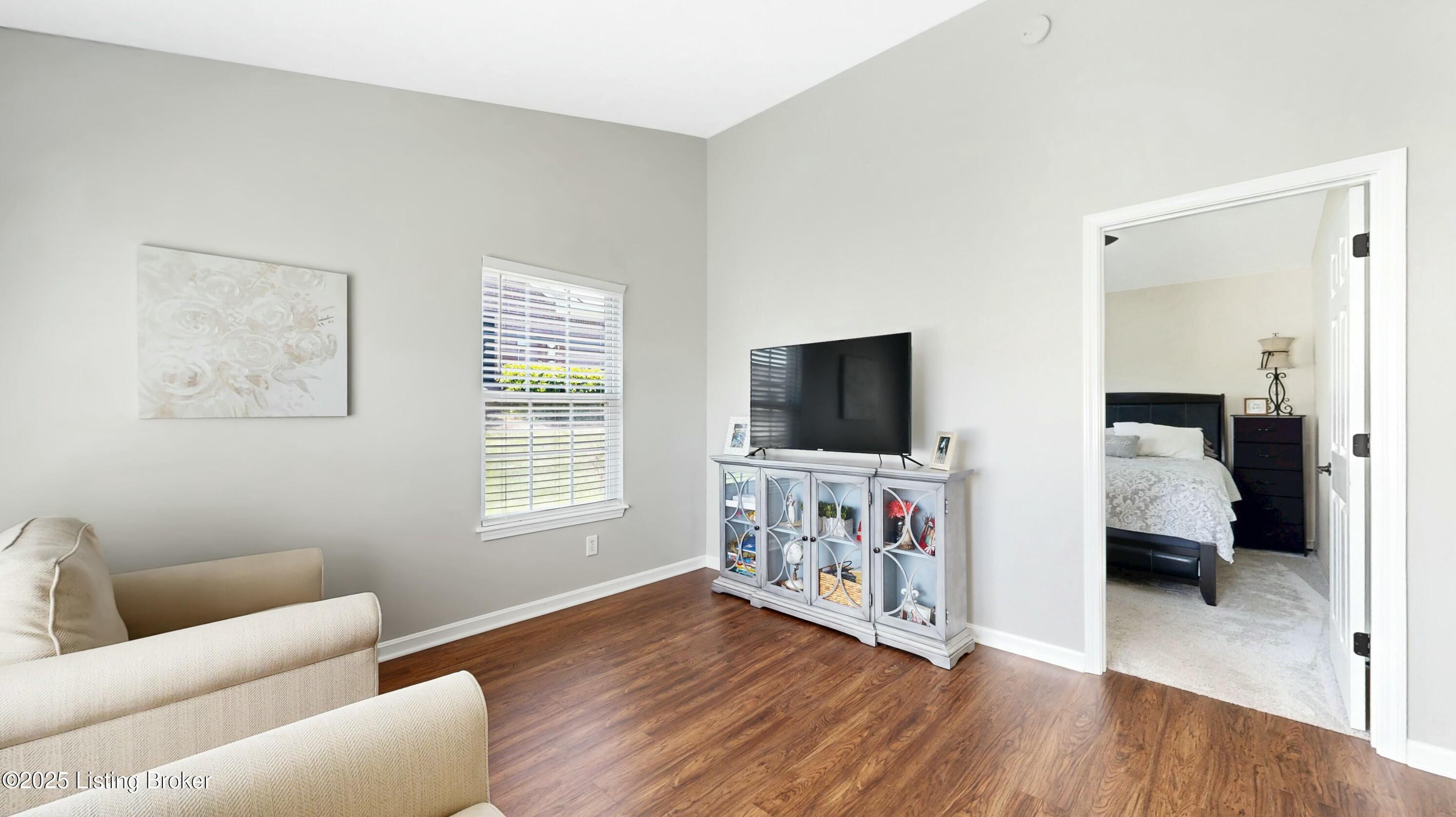 11005 Cambridge Commons Dr