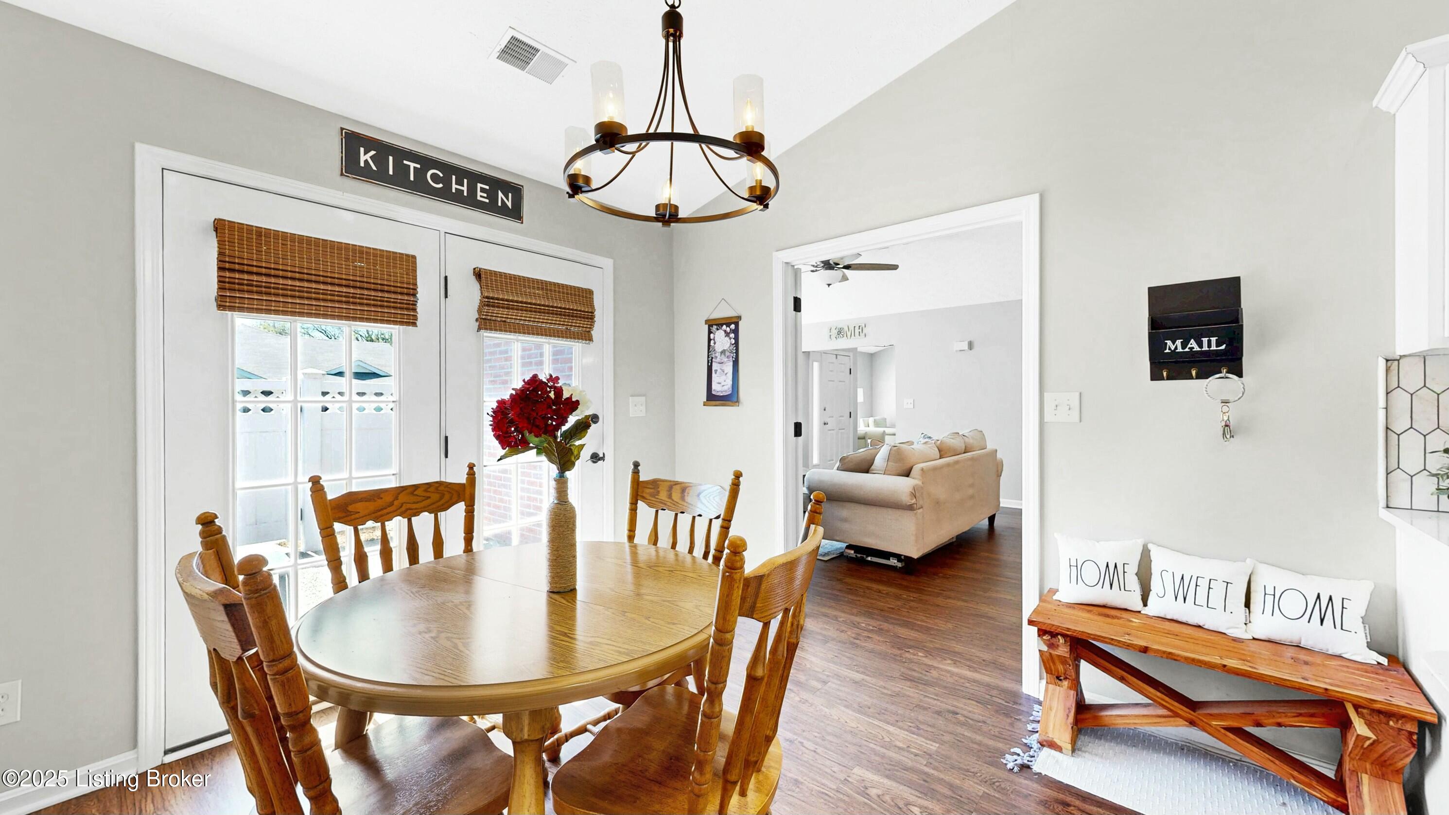 11005 Cambridge Commons Dr