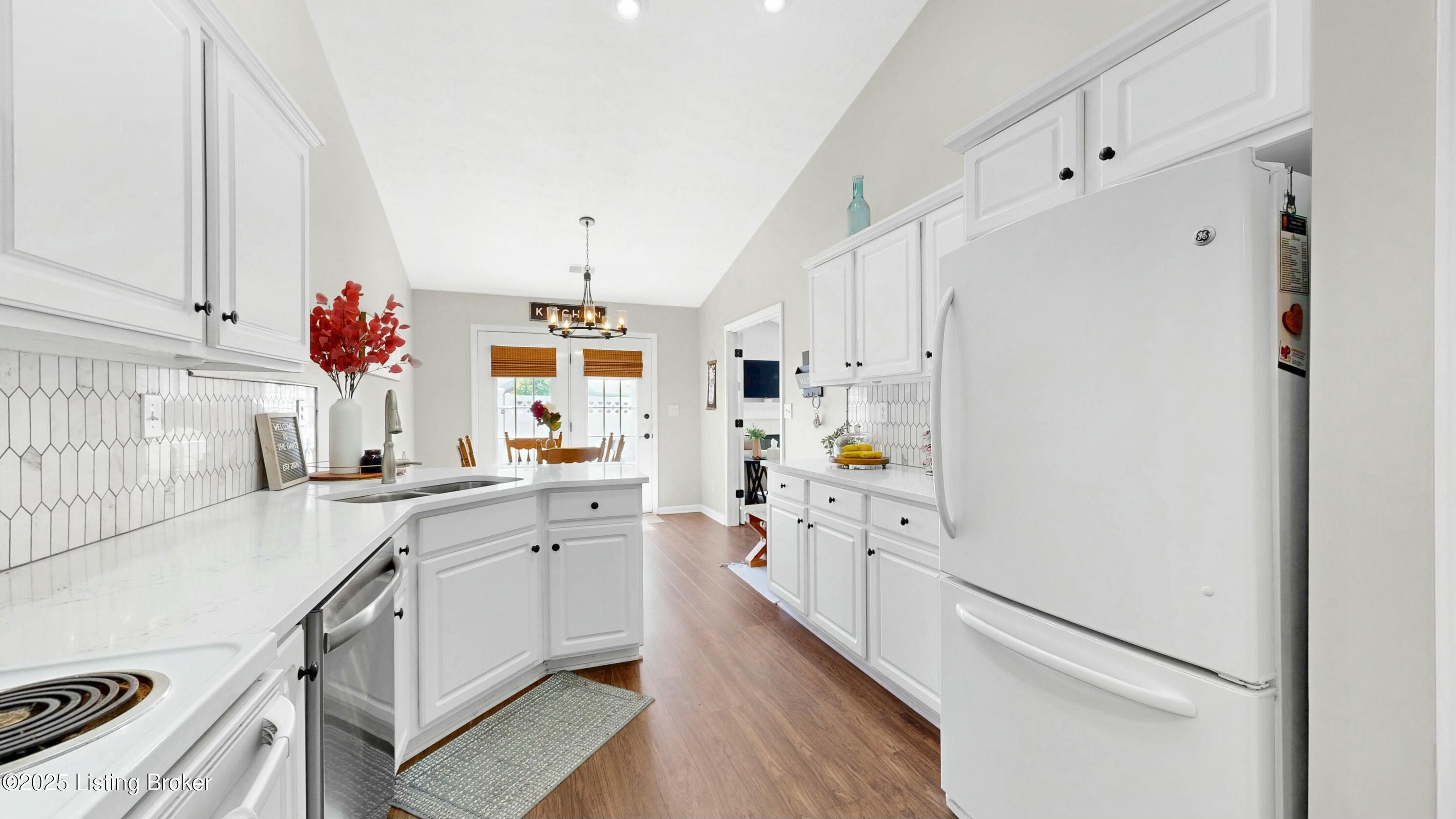 11005 Cambridge Commons Dr