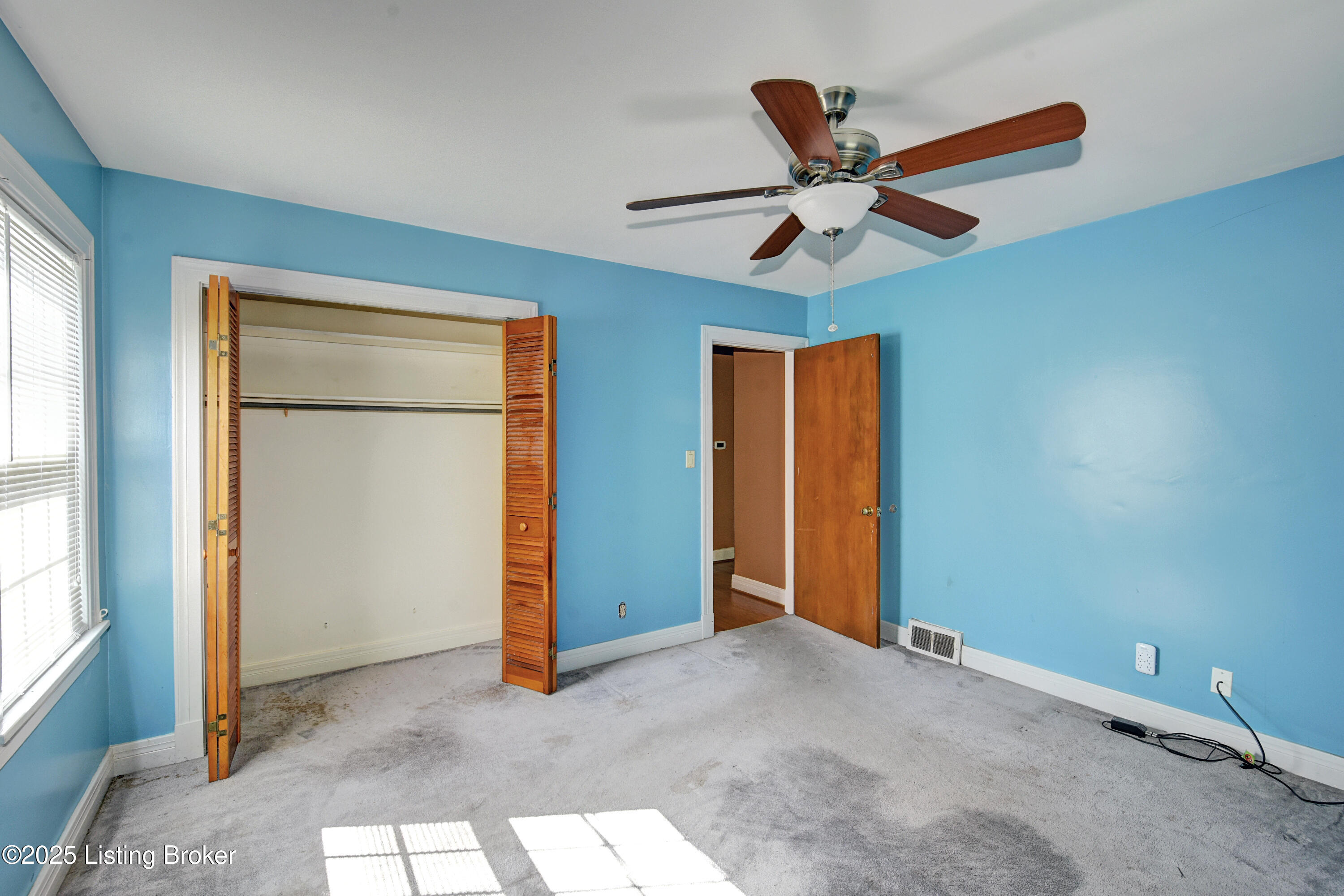 9612 Watterson Trail