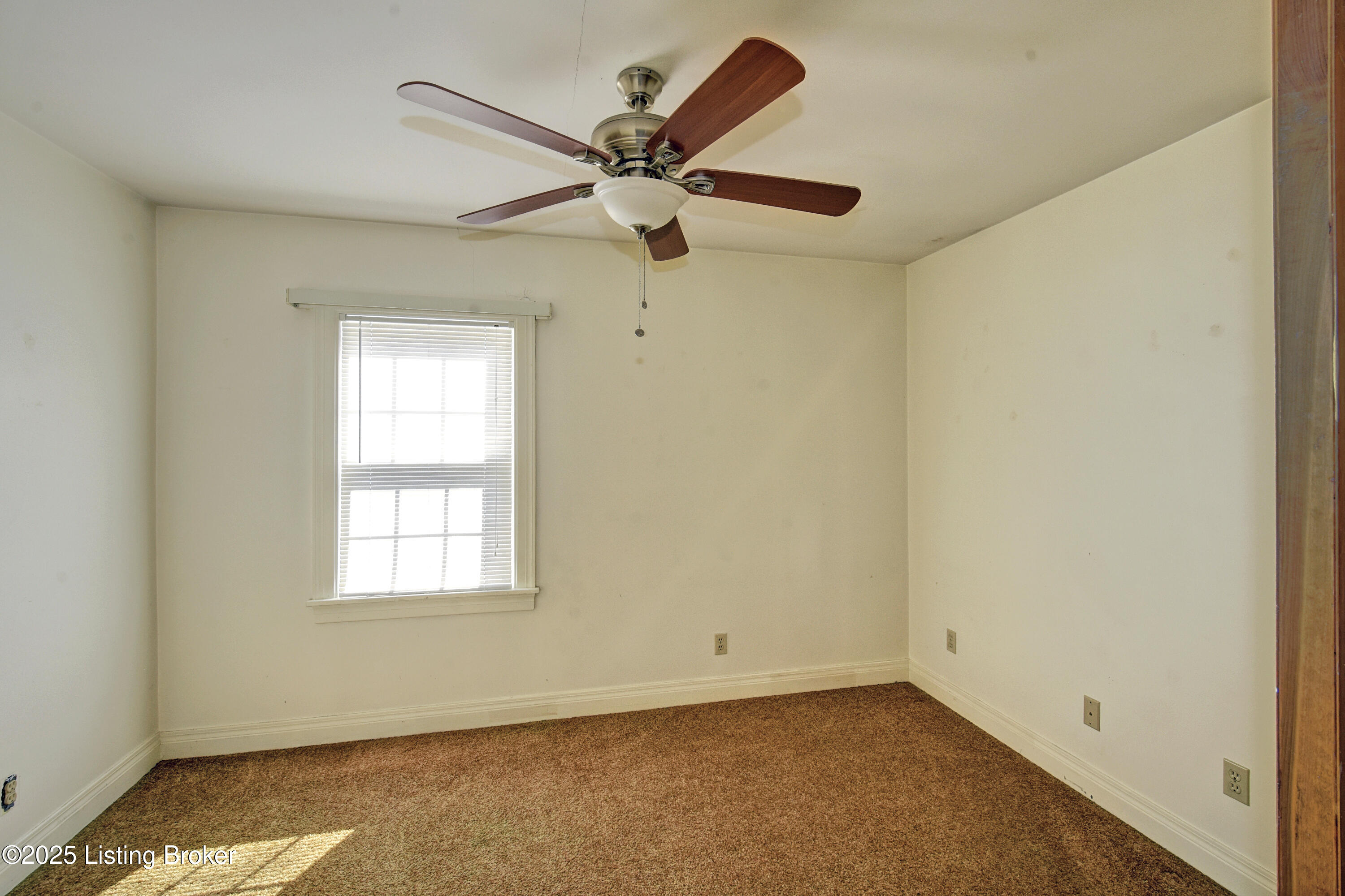 9612 Watterson Trail