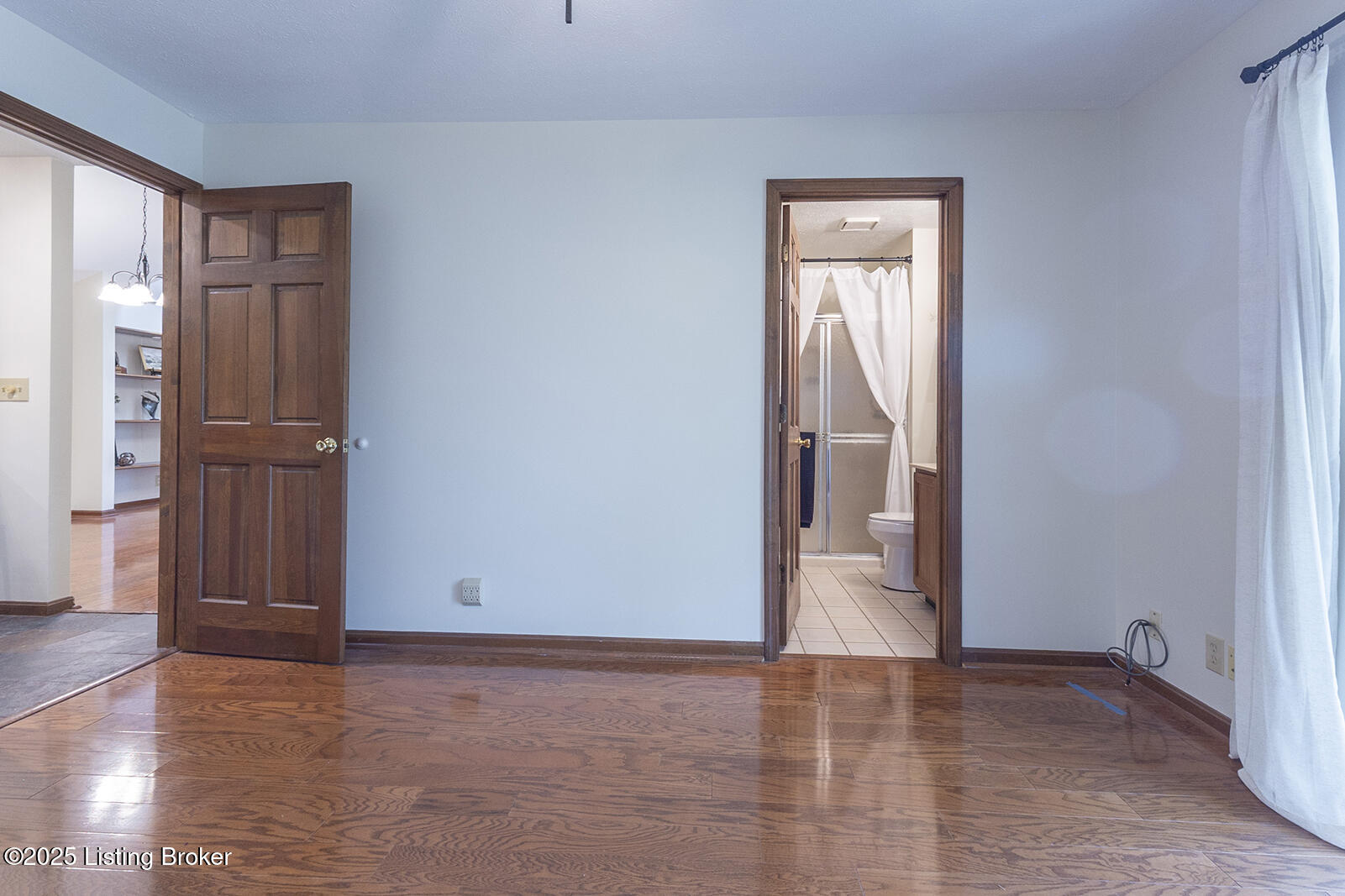 1208 Forest Park Rd