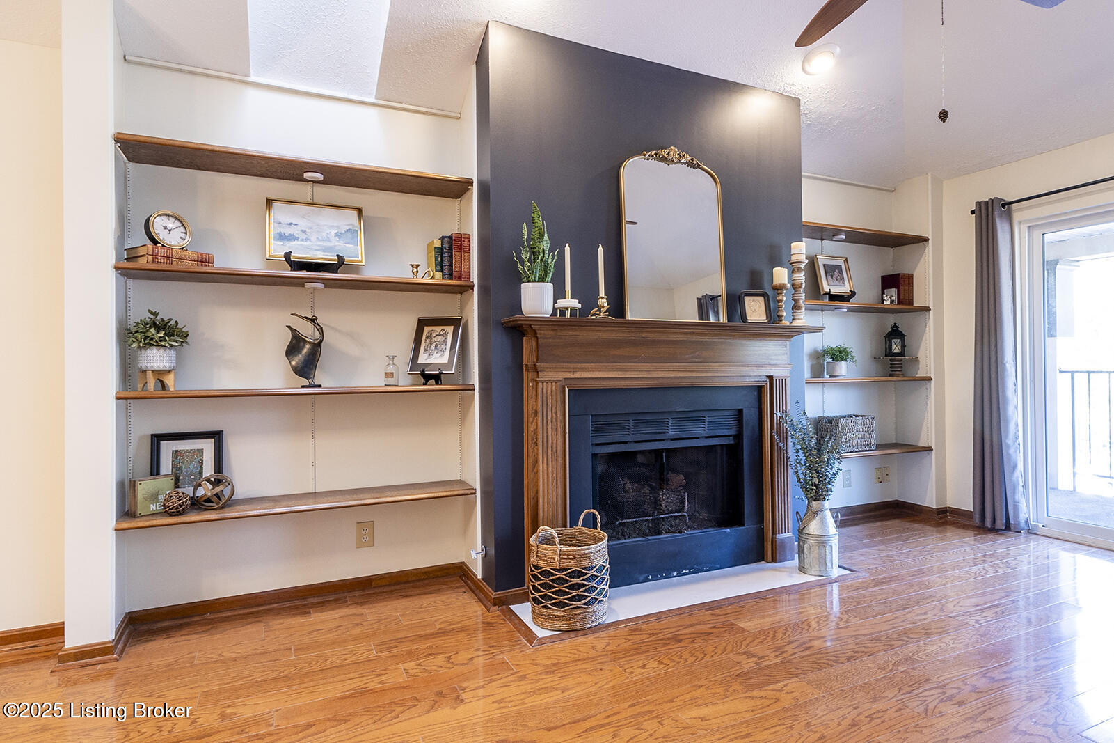 1208 Forest Park Rd