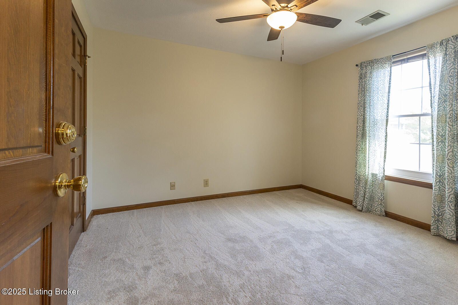 1208 Forest Park Rd