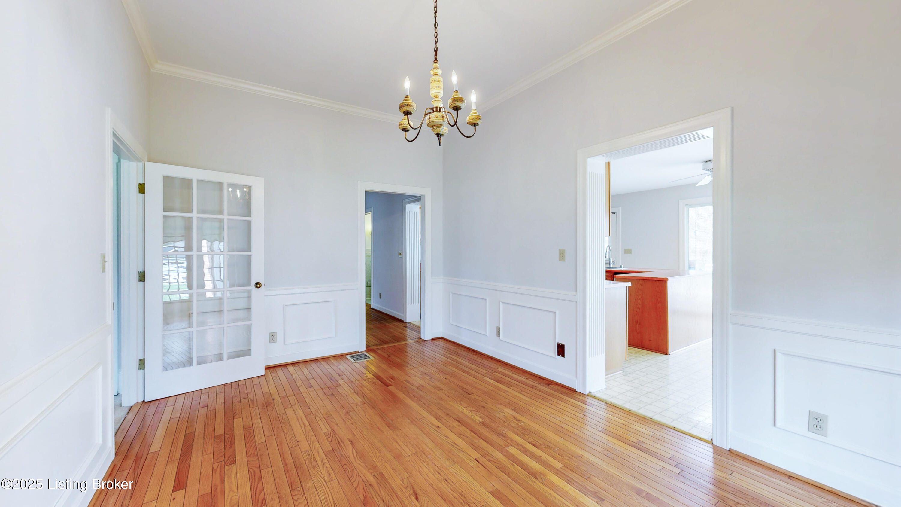 319 Central Ave