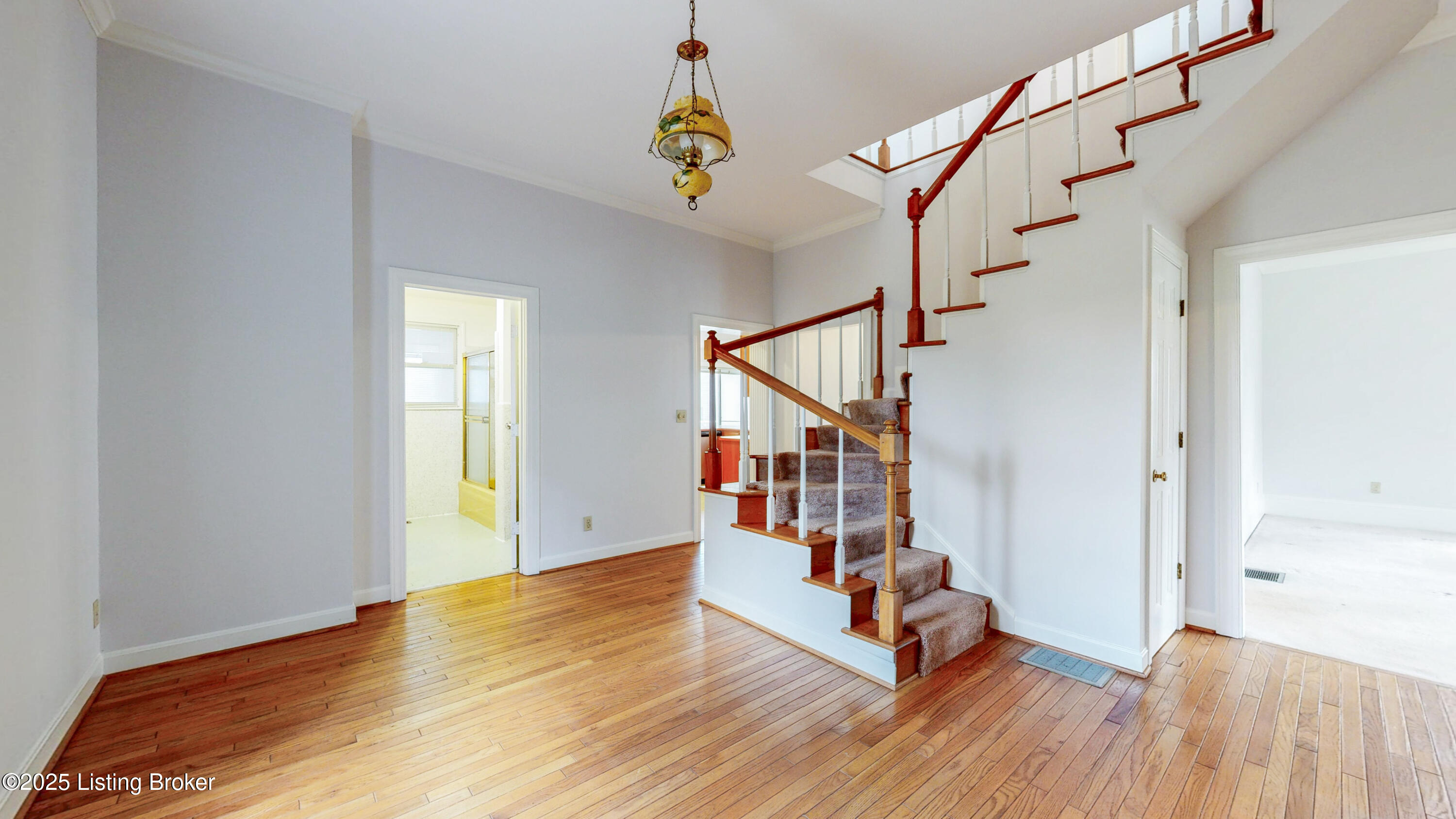319 Central Ave