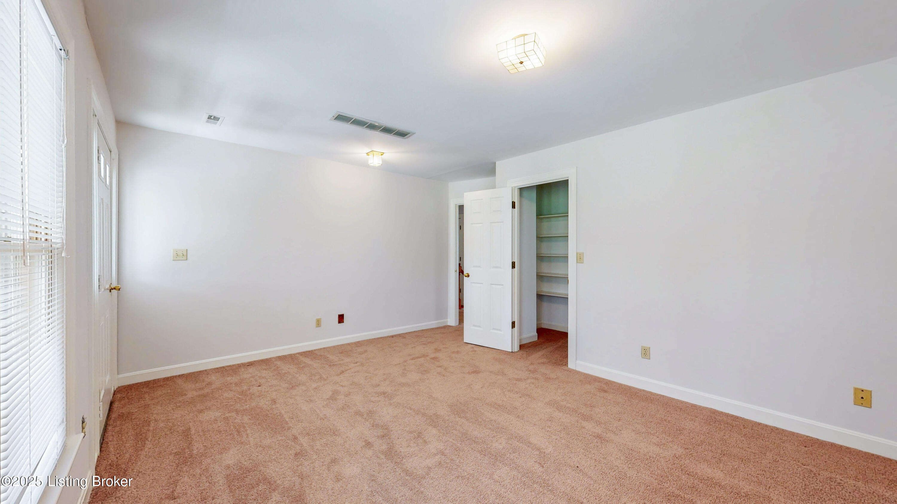 319 Central Ave