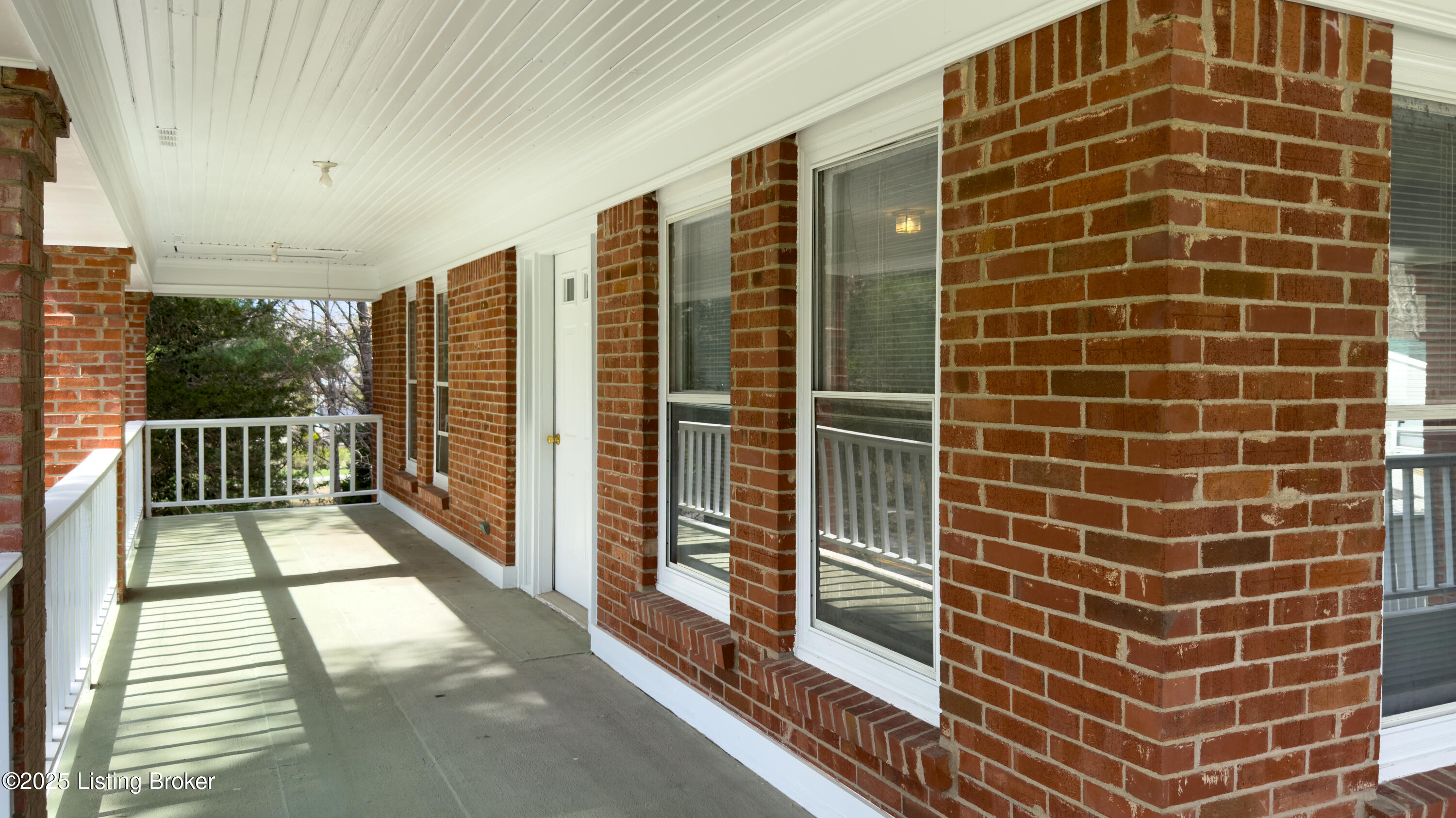319 Central Ave