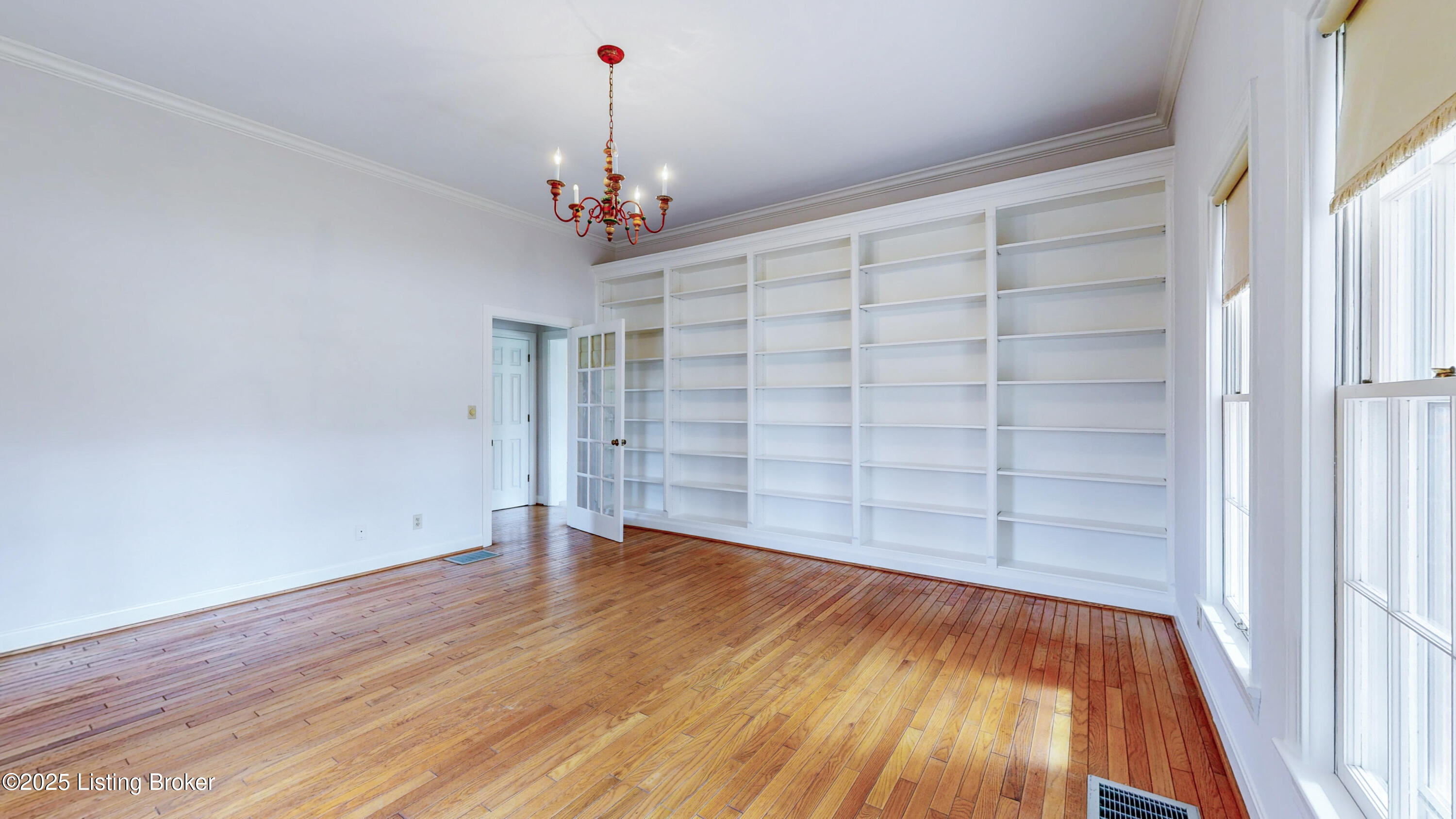319 Central Ave