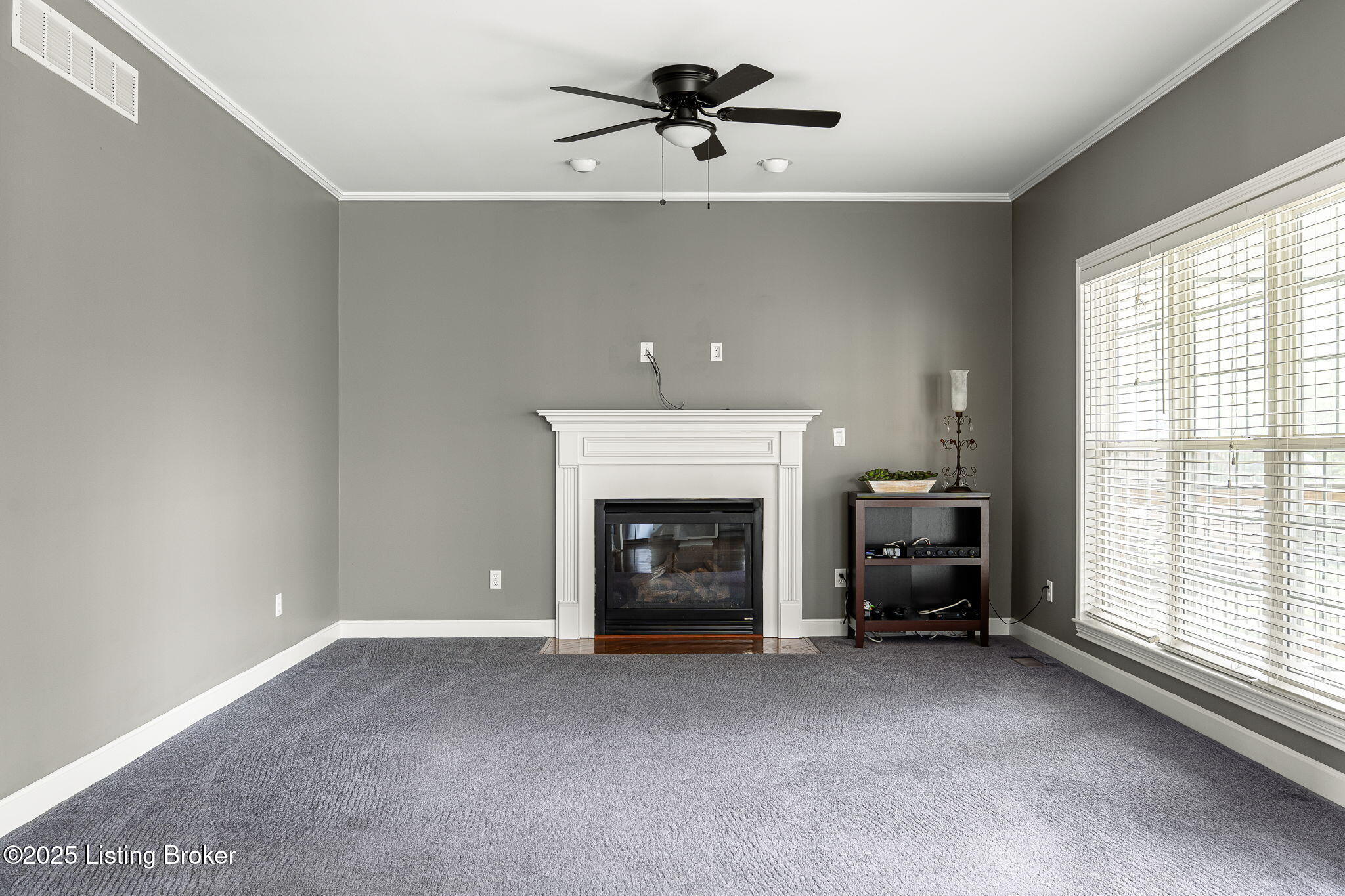 6027 Sweetbay Dr