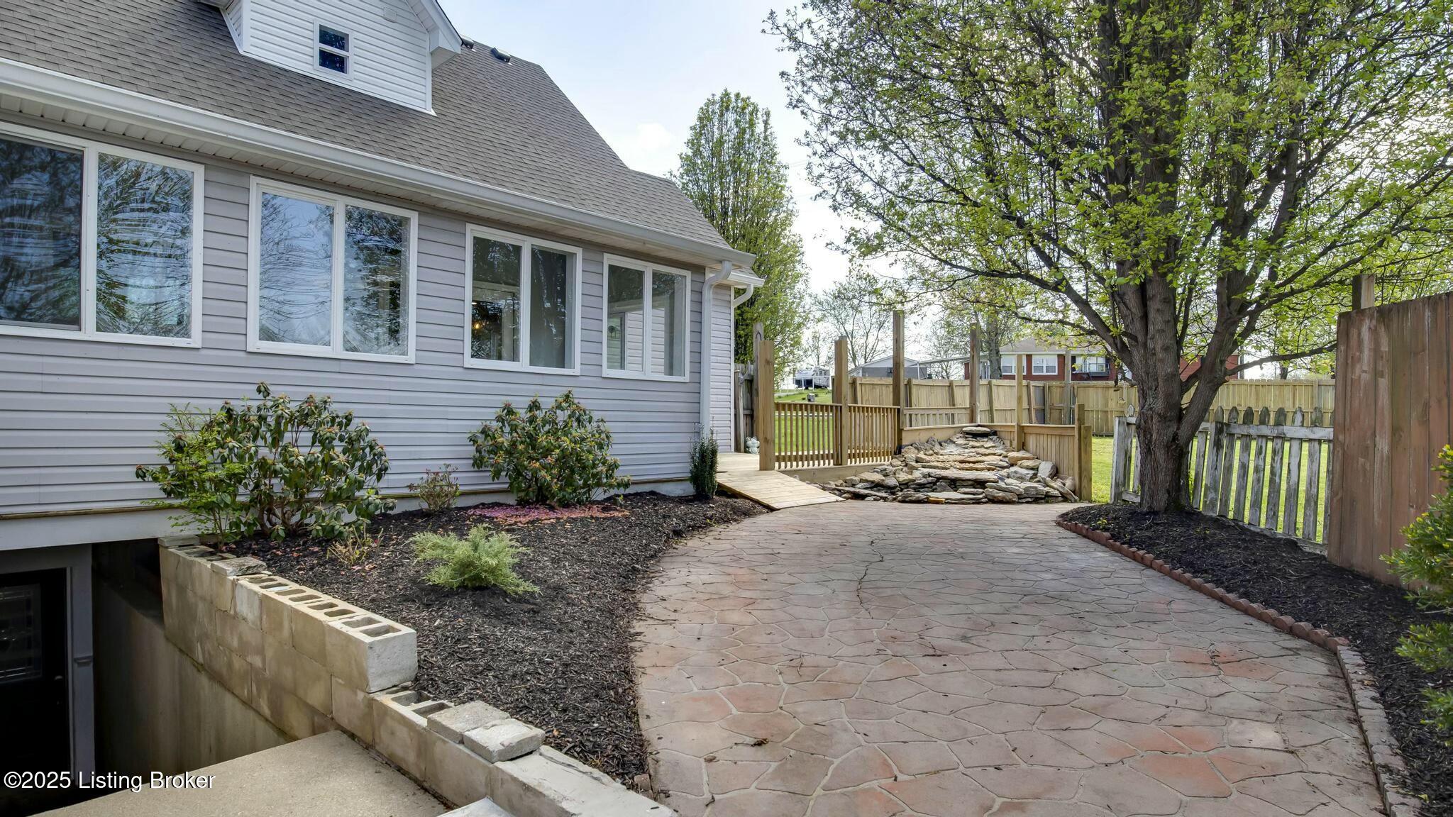 78 marbrook Ln