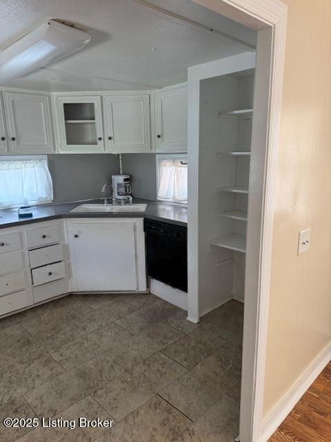 176 Woodland Dr