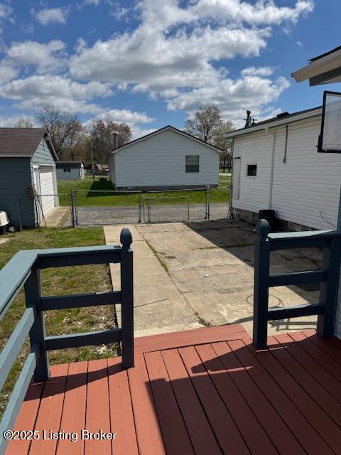 176 Woodland Dr