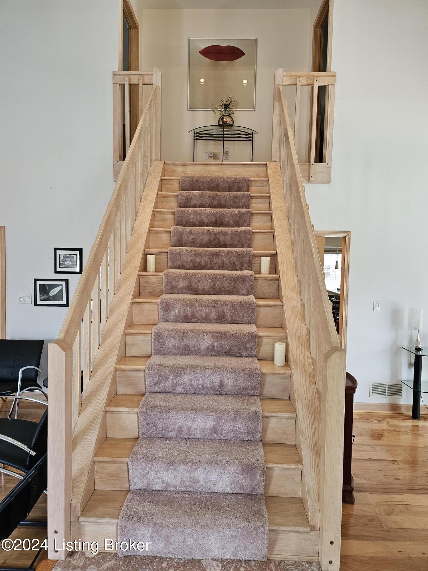 5 Autumn Hill Ct