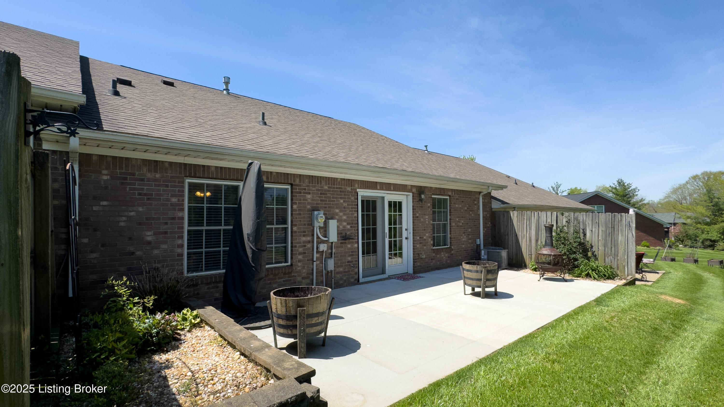 12388 Spring Leaf Ct