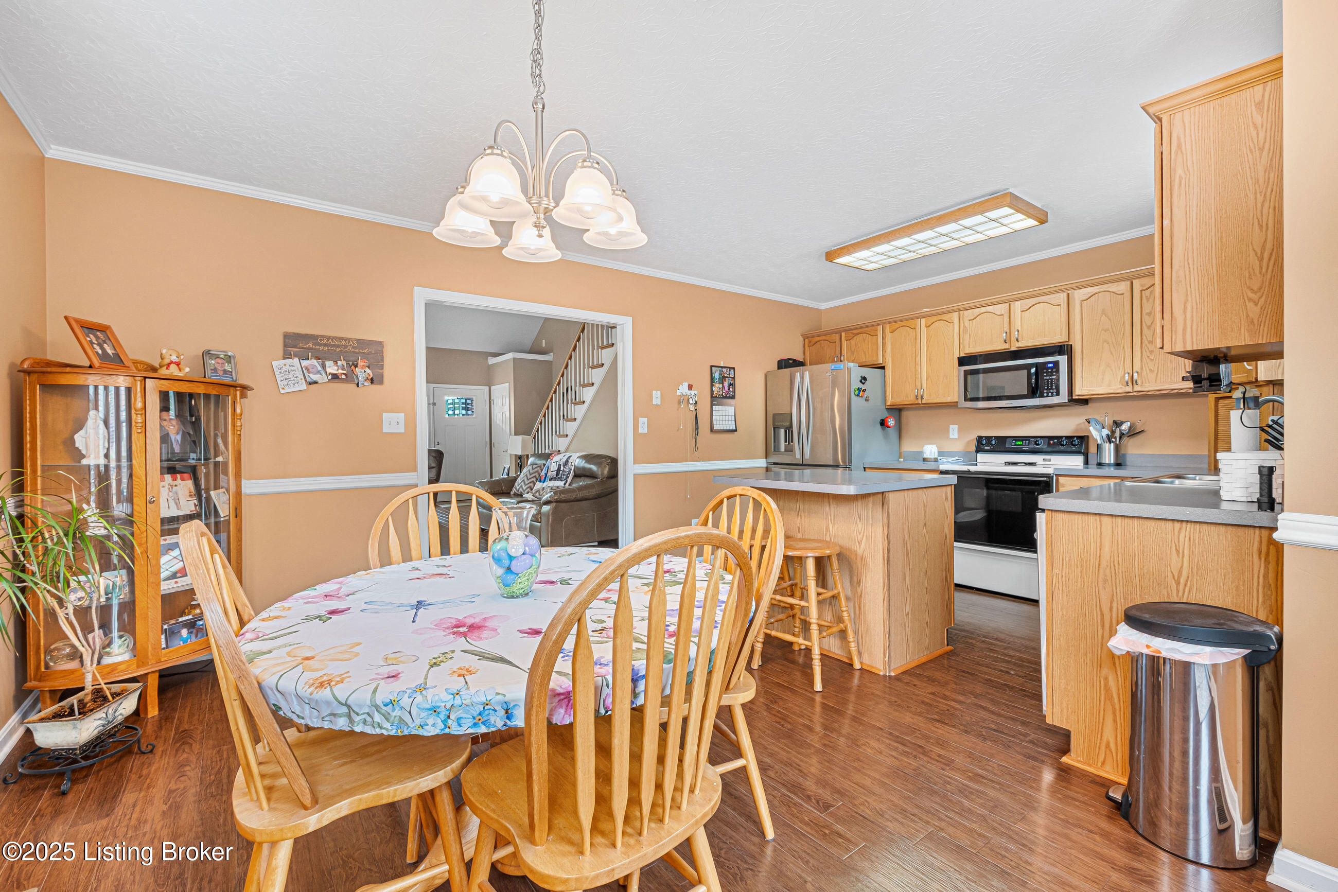 9100 Auburn Woods Ct